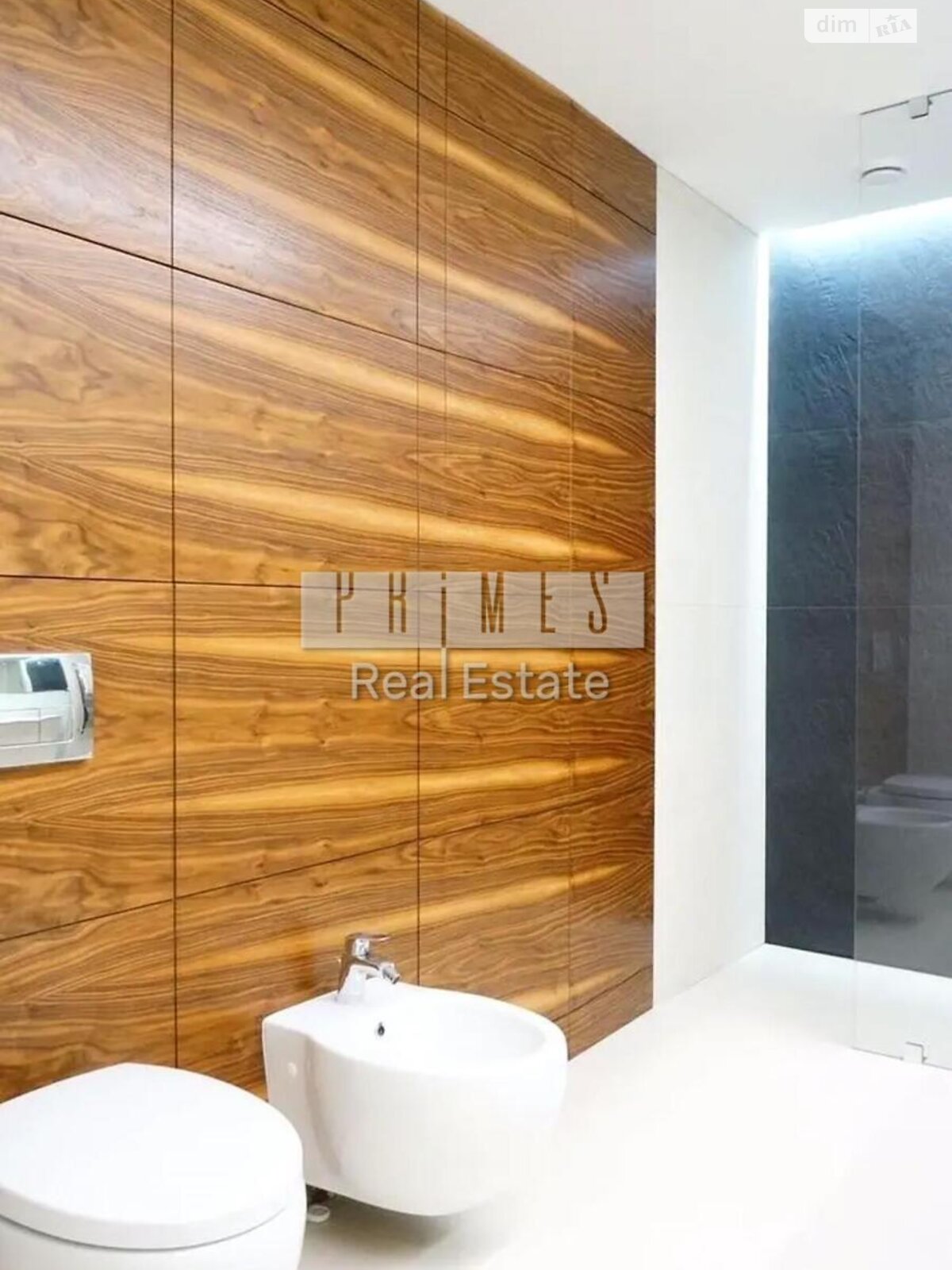 двухкомнатная квартира в Киеве, район Саперное Поле, на ул. Коновальца Евгения 44А в аренду на долгий срок помесячно фото 1