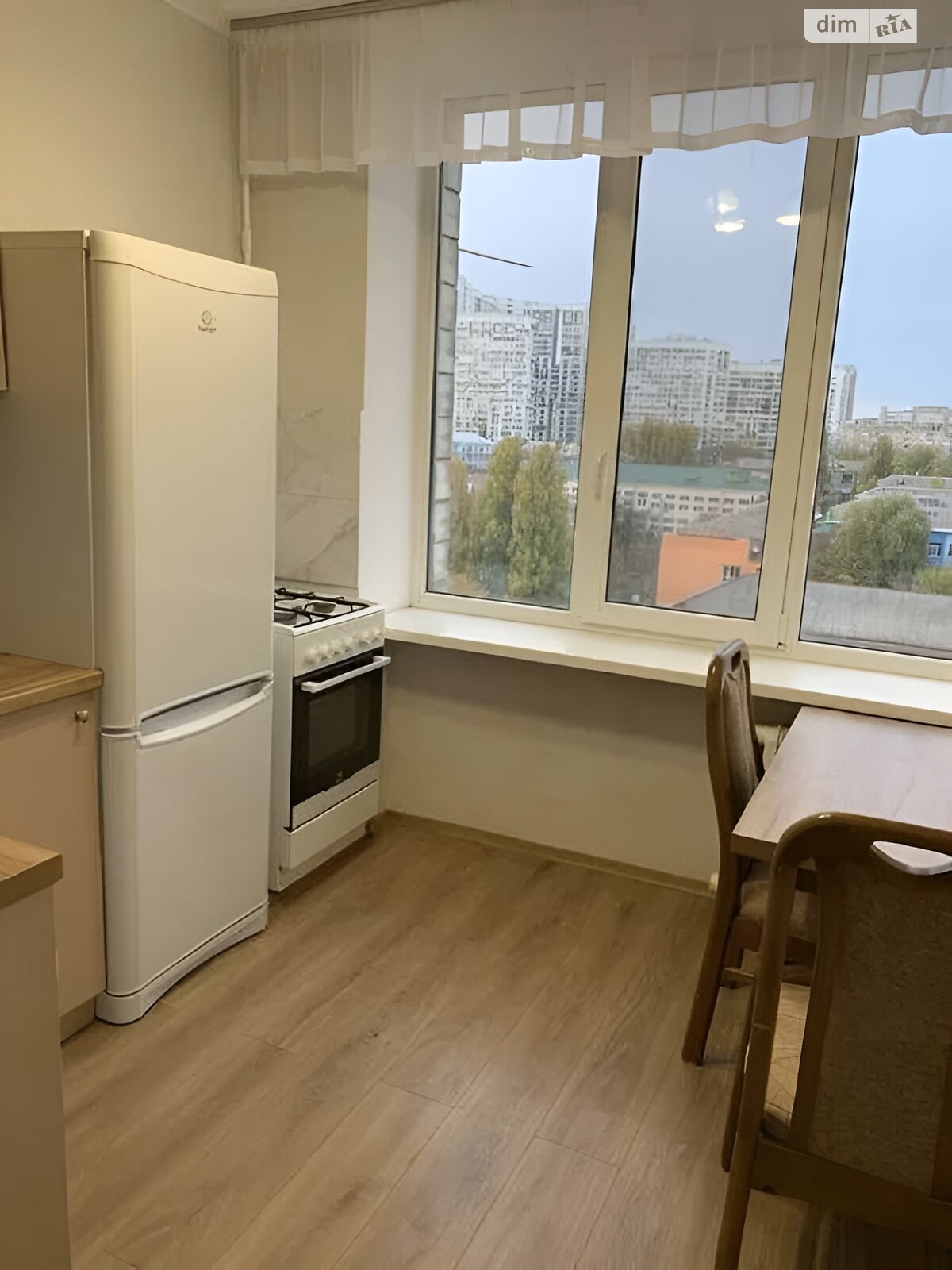 двокімнатна квартира в Києві, район Саперне Поле, на бул. Лесі Українки 36/10 в довготривалу оренду помісячно фото 1 двокімнатна квартира в Києві, район Саперне Поле, на бул. Лесі Українки 36/10 в довготривалу оренду помісячно фото 1