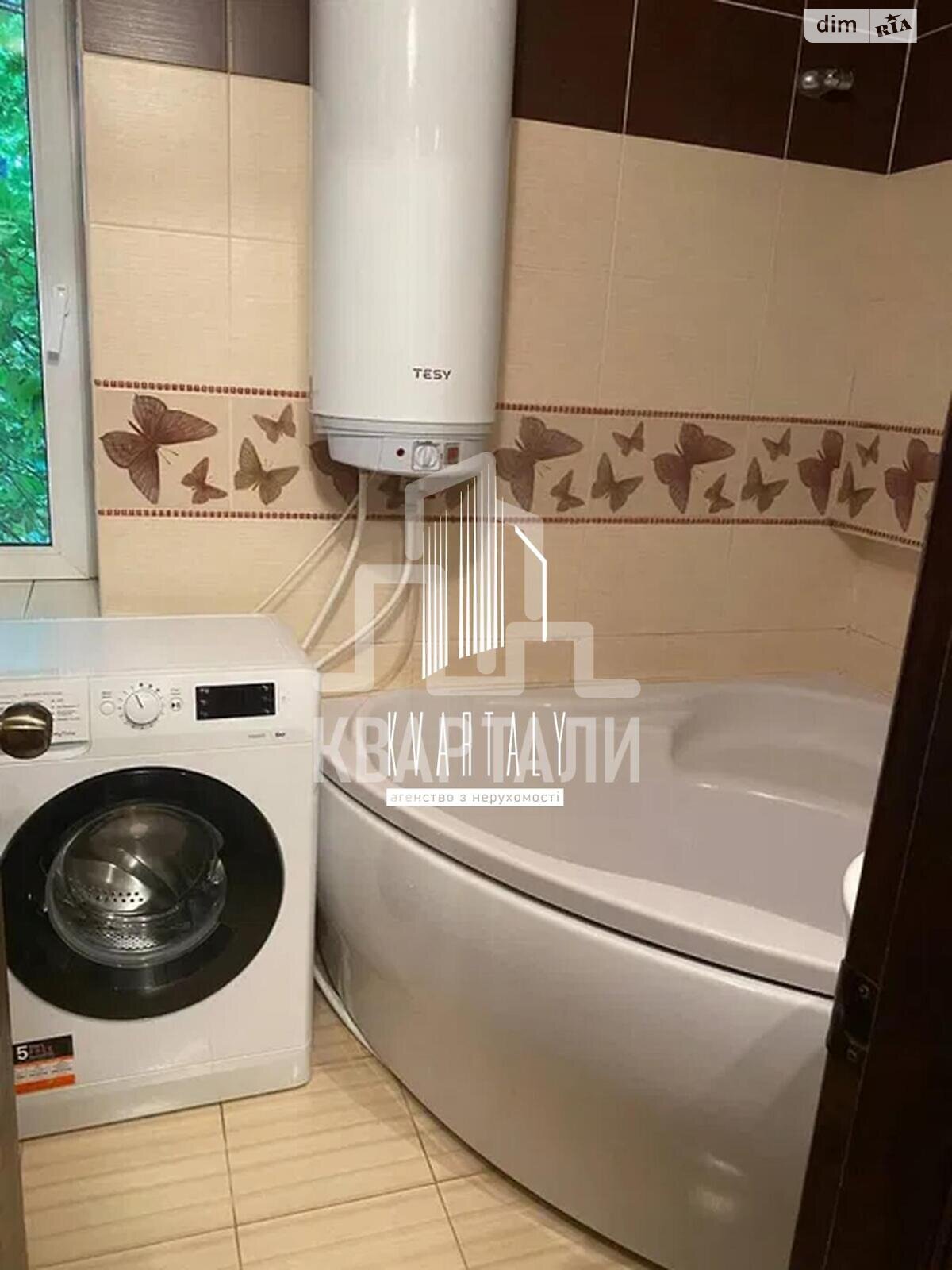 двокімнатна квартира в Києві, район Саперне Поле, на бул. Лесі Українки 28А в довготривалу оренду помісячно фото 1 двокімнатна квартира в Києві, район Саперне Поле, на бул. Лесі Українки 28А в довготривалу оренду помісячно фото 1