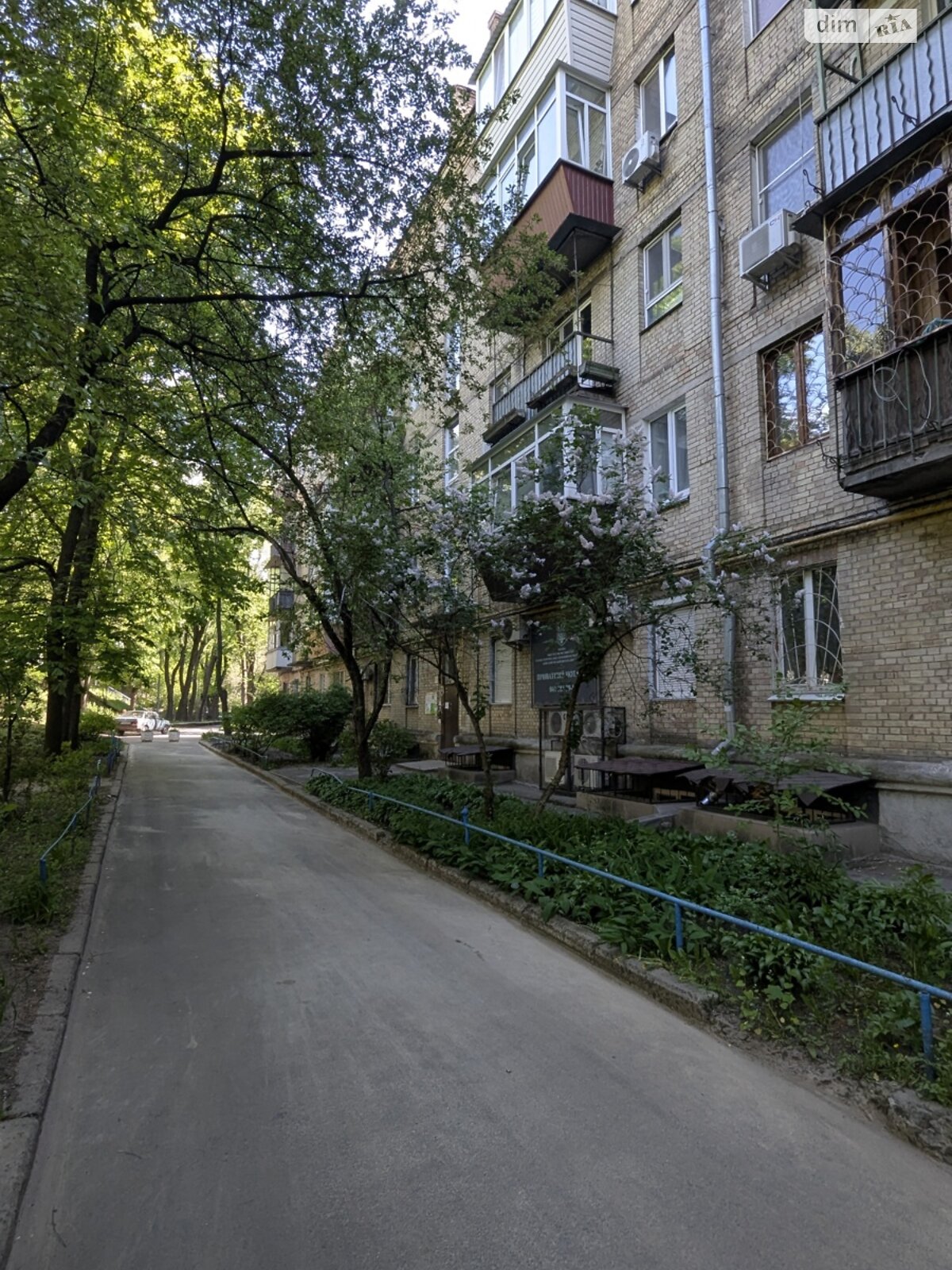трехкомнатная квартира в Киеве, район Саперное Поле, на ул. Маккейна Джона 37А в аренду на долгий срок помесячно фото 1 трехкомнатная квартира в Киеве, район Саперное Поле, на ул. Маккейна Джона 37А в аренду на долгий срок помесячно фото 1