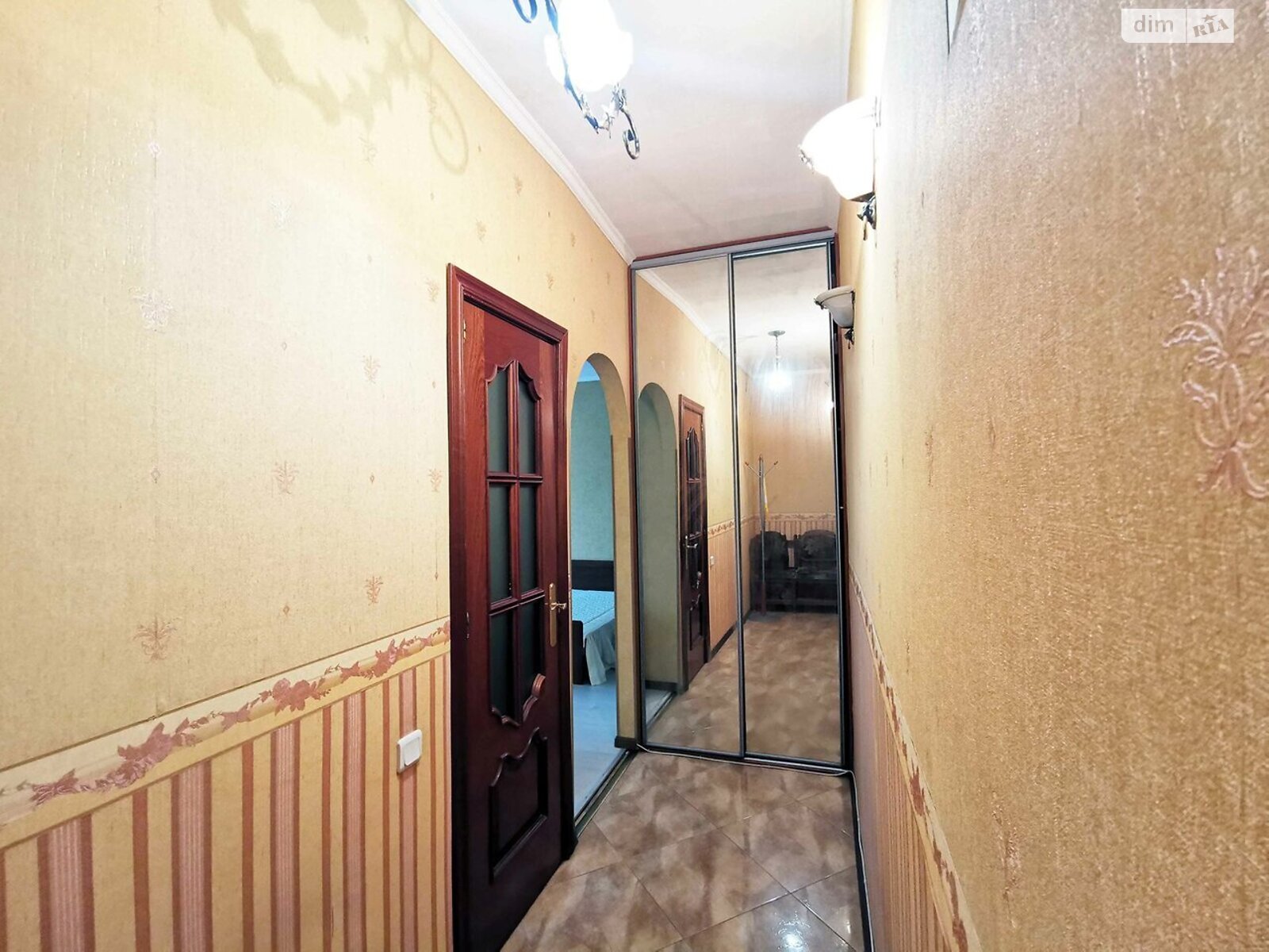 однокімнатна квартира в Києві, район Саперне Поле, на вул. Маккейна Джона 10 в довготривалу оренду помісячно фото 1 однокімнатна квартира в Києві, район Саперне Поле, на вул. Маккейна Джона 10 в довготривалу оренду помісячно фото 1