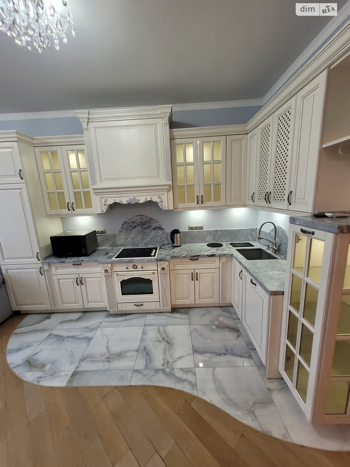 однокімнатна квартира в Києві, район Саперне Поле, на вул. Маккейна Джона 7 в довготривалу оренду помісячно фото 1 однокімнатна квартира в Києві, район Саперне Поле, на вул. Маккейна Джона 7 в довготривалу оренду помісячно фото 1