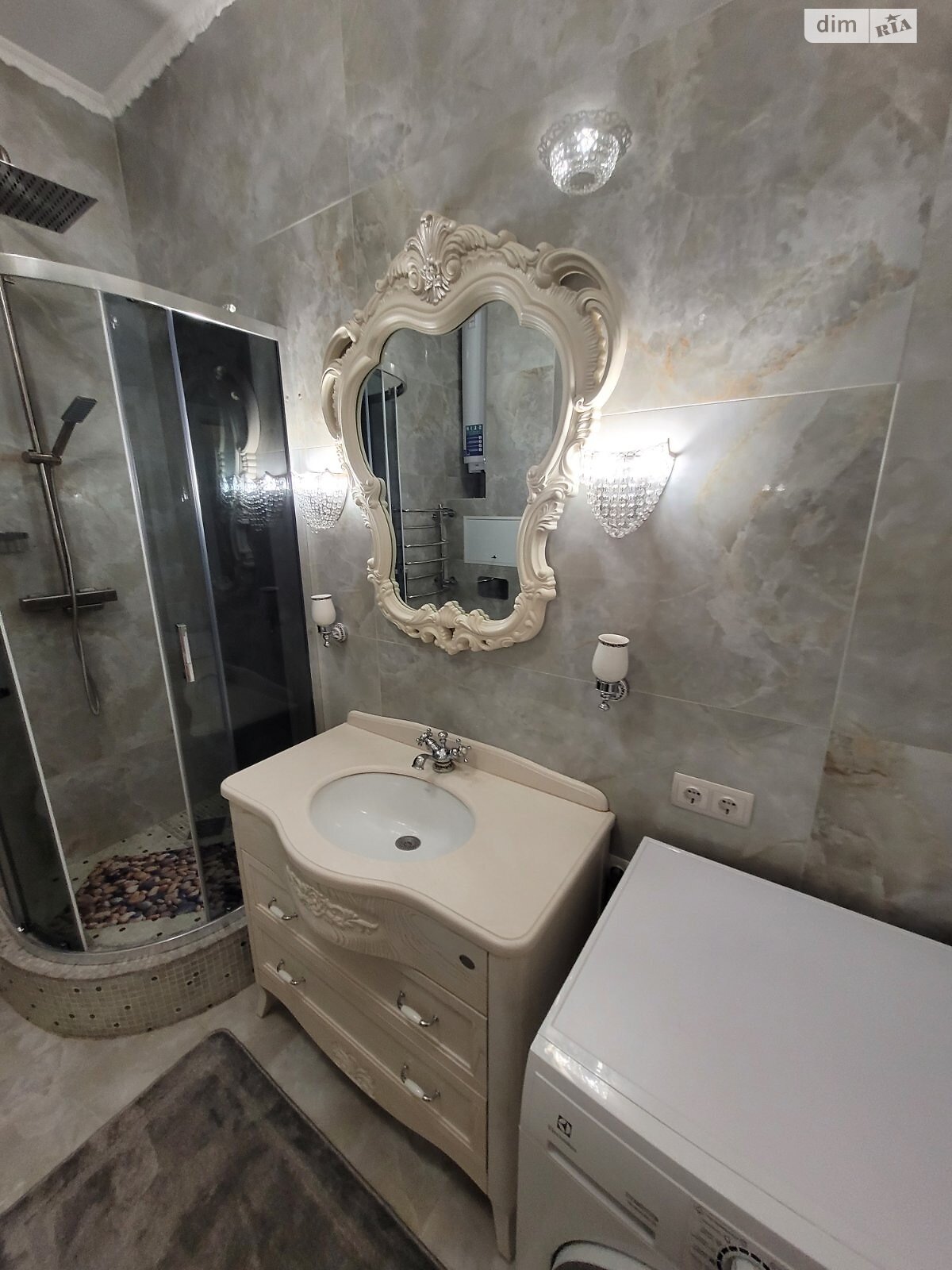 однокімнатна квартира в Києві, район Саперне Поле, на вул. Маккейна Джона 7 в довготривалу оренду помісячно фото 1 однокімнатна квартира в Києві, район Саперне Поле, на вул. Маккейна Джона 7 в довготривалу оренду помісячно фото 1