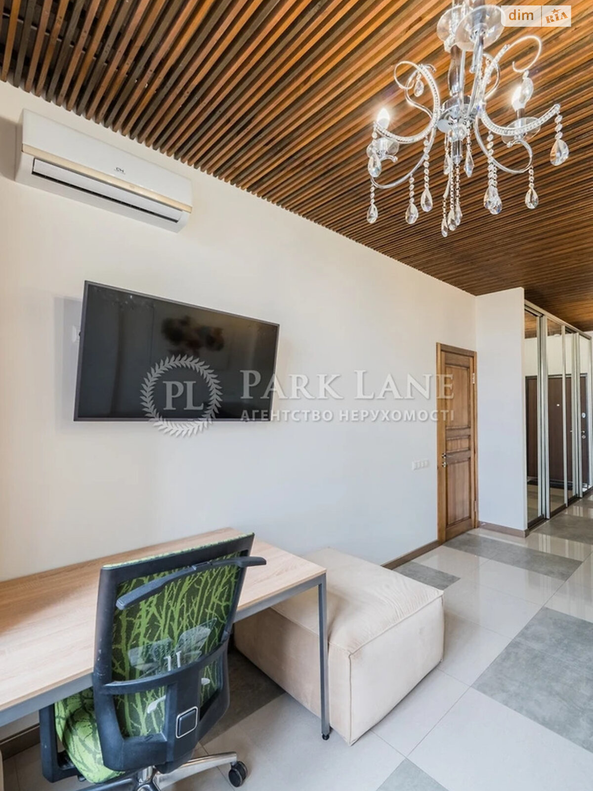 однокомнатная квартира в Киеве, район Саперное Поле, на ул. Маккейна Джона 7 в аренду на долгий срок помесячно фото 1