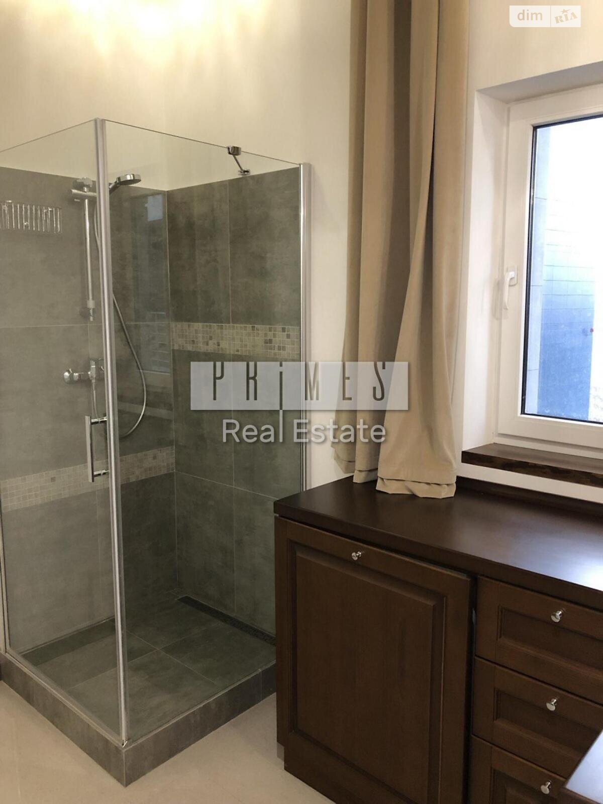 однокомнатная квартира в Киеве, район Саперное Поле, на ул. Маккейна Джона 7 в аренду на долгий срок помесячно фото 1