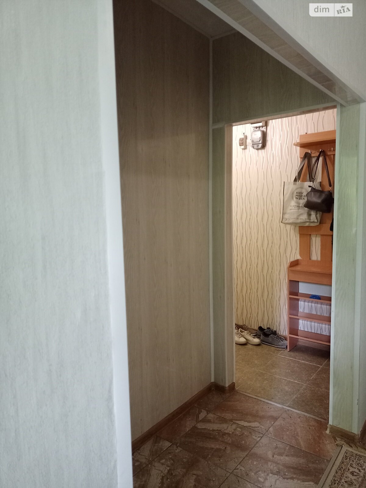трехкомнатная квартира в Киеве, район Саперное Поле, на бул. Марии Приймаченко 8Б в аренду на долгий срок помесячно фото 1 трехкомнатная квартира в Киеве, район Саперное Поле, на бул. Марии Приймаченко 8Б в аренду на долгий срок помесячно фото 1