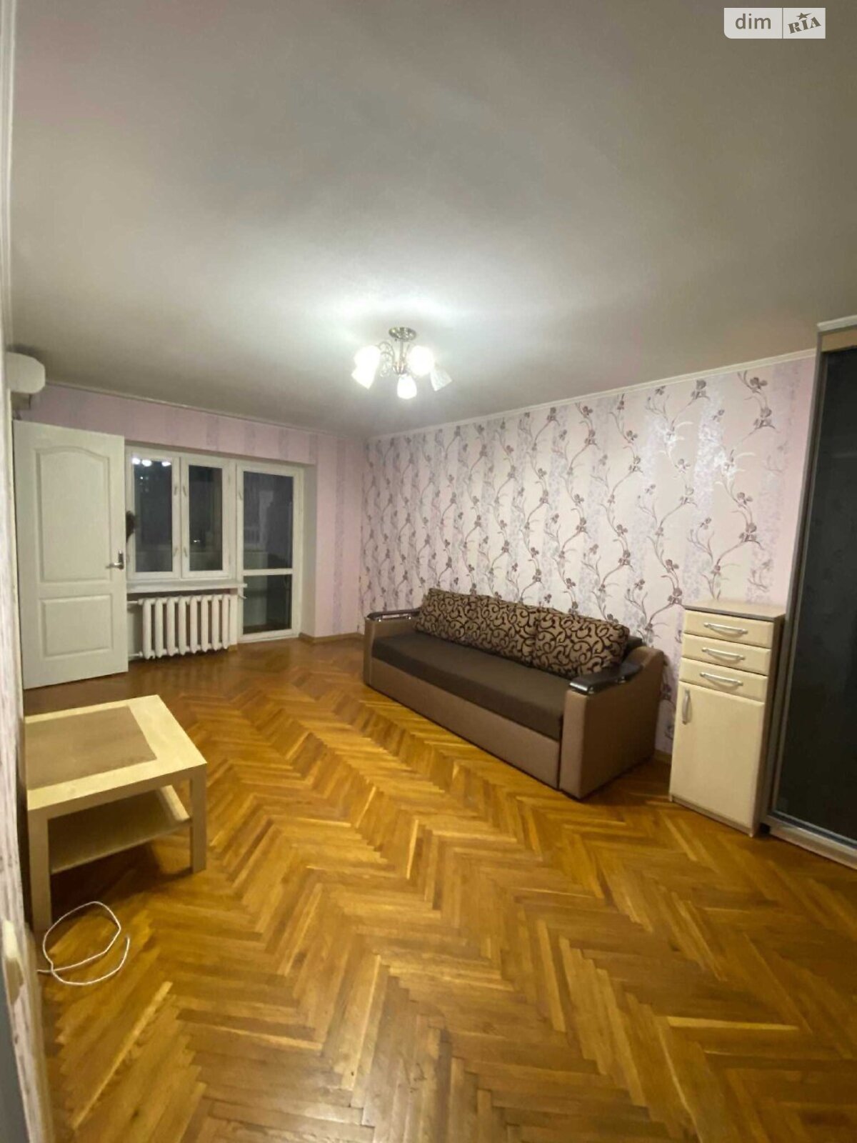 однокімнатна квартира в Києві, район Саперне Поле, на бул. Миколи Міхновського 19А в довготривалу оренду помісячно фото 1 однокімнатна квартира в Києві, район Саперне Поле, на бул. Миколи Міхновського 19А в довготривалу оренду помісячно фото 1