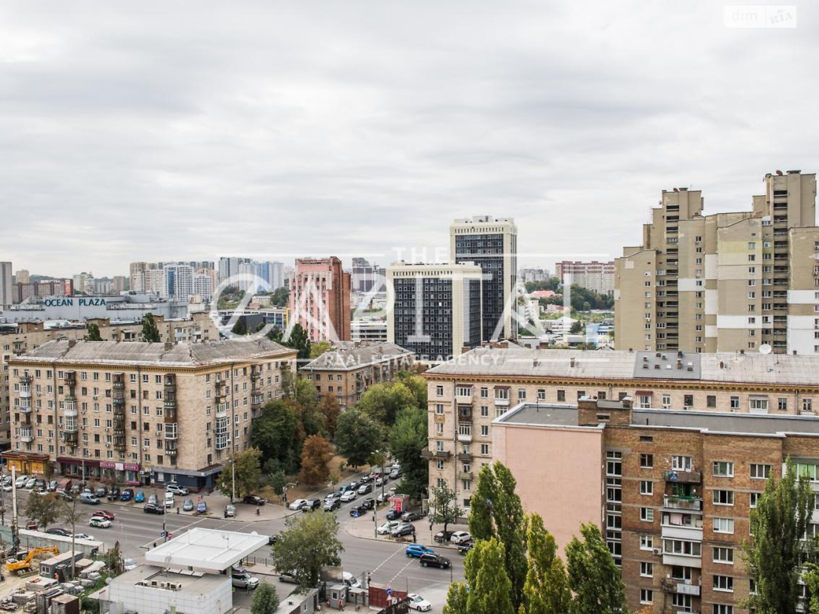 двокімнатна квартира в Києві, район Саперне Поле, на вул. Предславинська 40 в довготривалу оренду помісячно фото 1