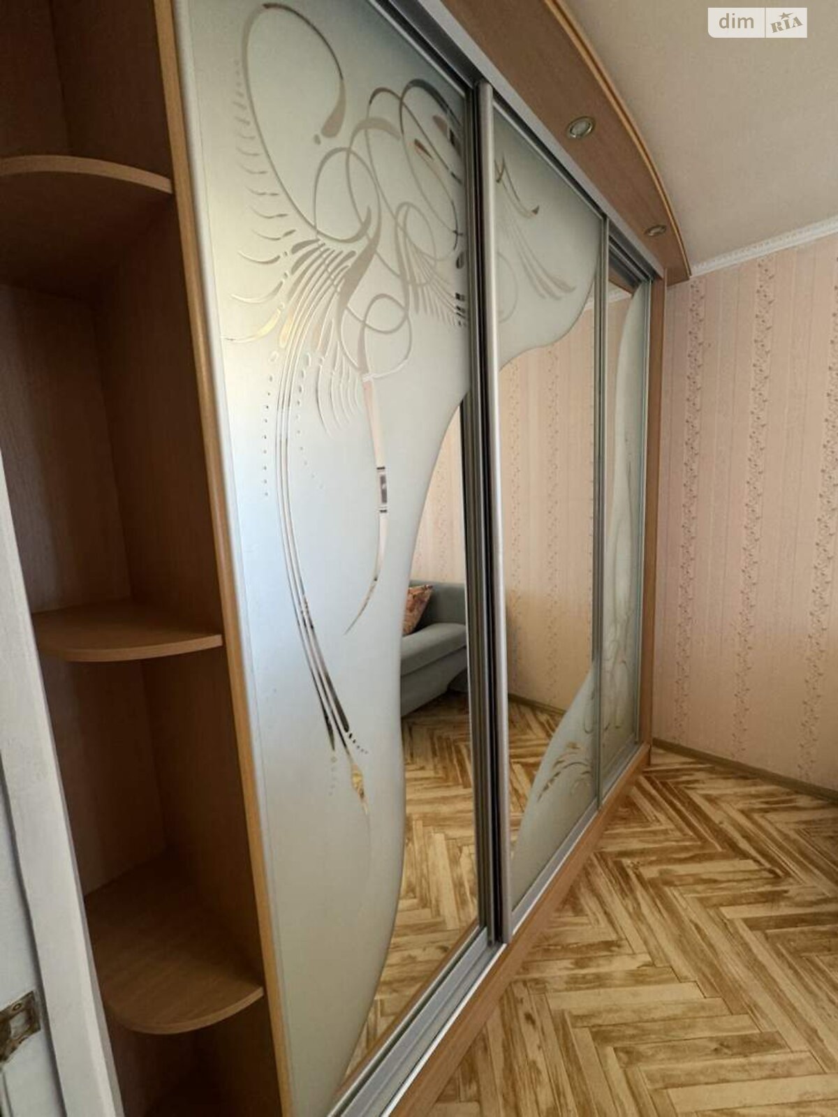 двокімнатна квартира в Києві, район Саперне Поле, на вул. Предславинська 51 в довготривалу оренду помісячно фото 1 двокімнатна квартира в Києві, район Саперне Поле, на вул. Предславинська 51 в довготривалу оренду помісячно фото 1