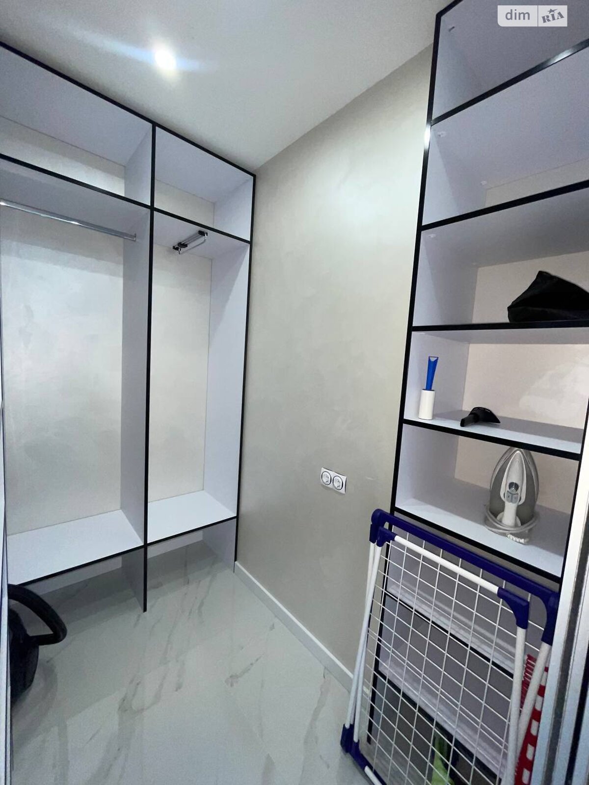 двухкомнатная квартира в Киеве, район Саперное Поле, на ул. Предславинская 55А в аренду на долгий срок помесячно фото 1 двухкомнатная квартира в Киеве, район Саперное Поле, на ул. Предславинская 55А в аренду на долгий срок помесячно фото 1