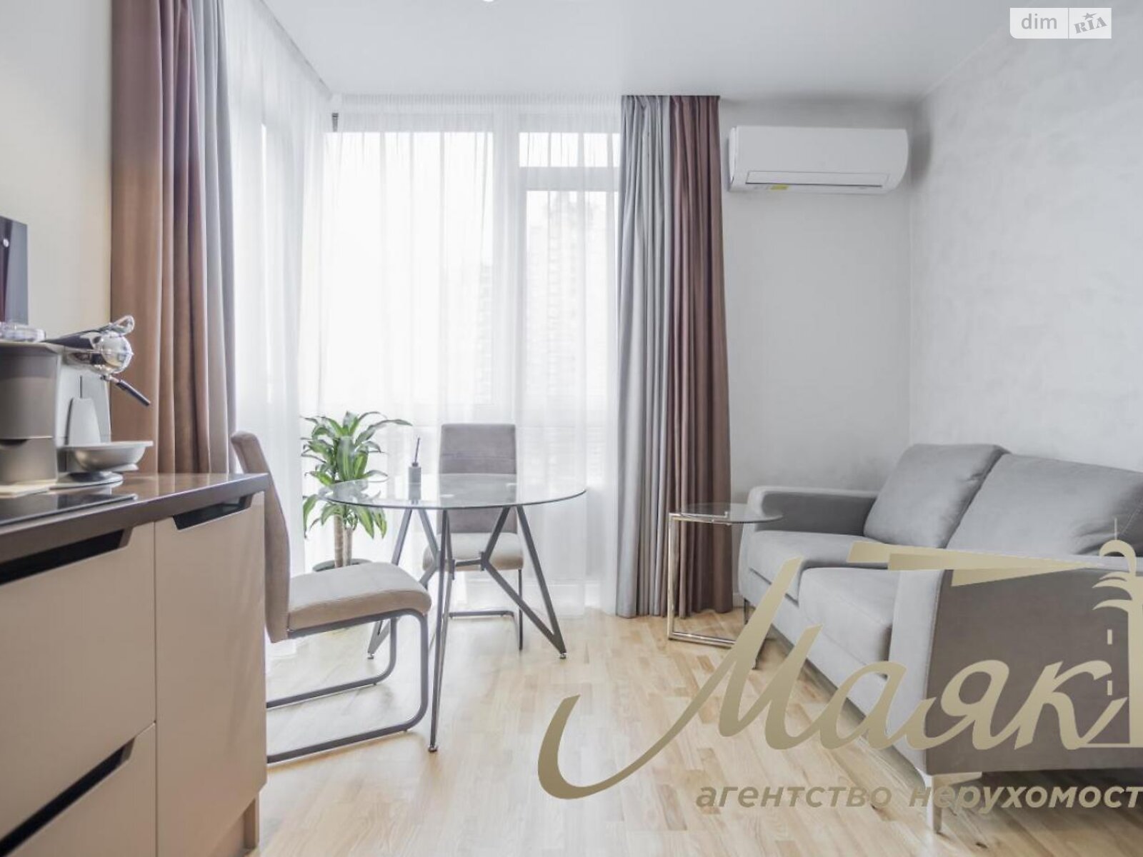 однокомнатная квартира в Киеве, район Саперное Поле, на ул. Предславинская 42А в аренду на долгий срок помесячно фото 1