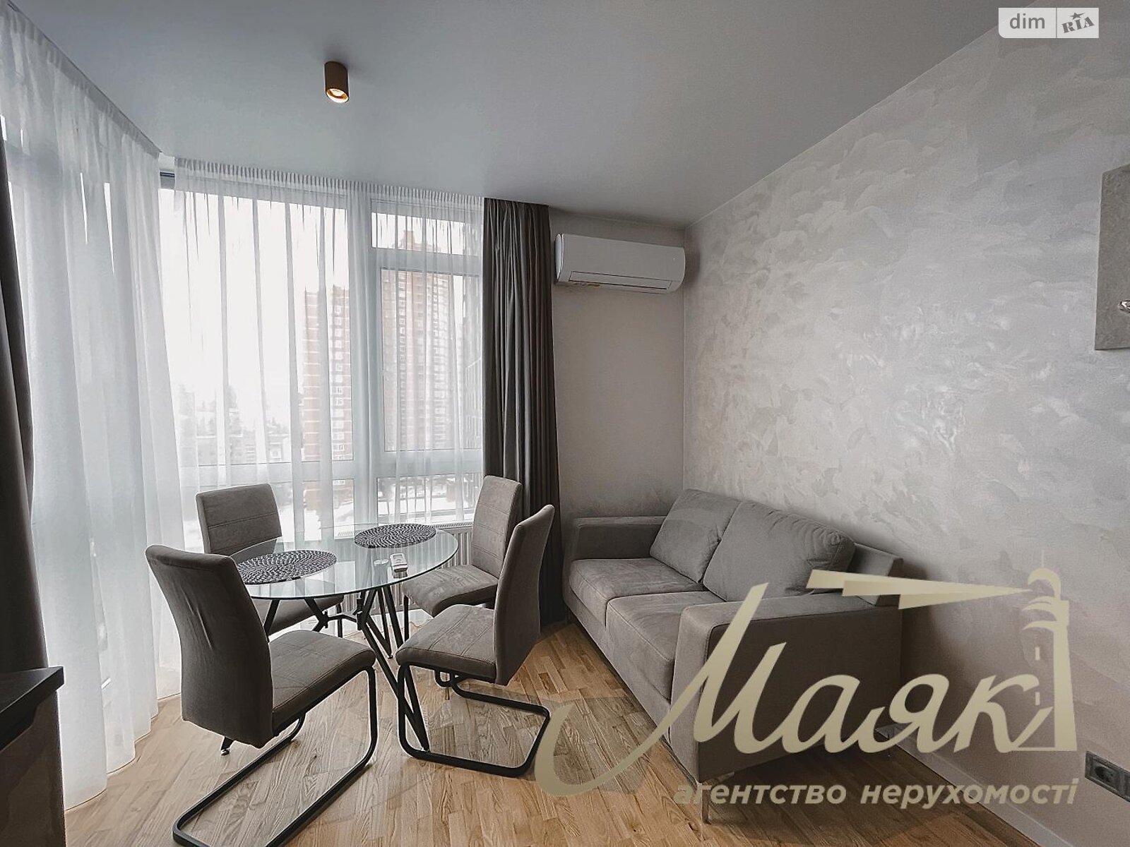 однокомнатная квартира в Киеве, район Саперное Поле, на ул. Предславинская 42А в аренду на долгий срок помесячно фото 1