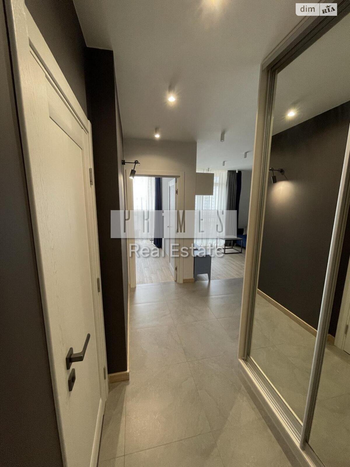 однокомнатная квартира в Киеве, район Саперное Поле, на ул. Предславинская 55А в аренду на долгий срок помесячно фото 1