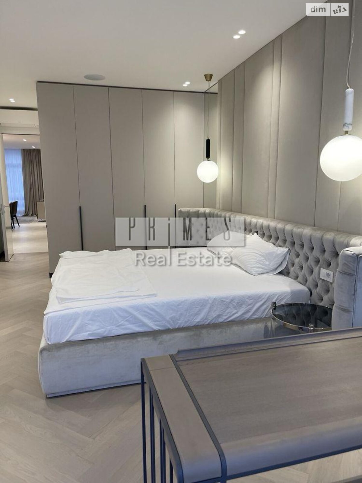 трехкомнатная квартира в Киеве, район Саперное Поле, на ул. Саперное Поле 5 в аренду на долгий срок помесячно фото 1 трехкомнатная квартира в Киеве, район Саперное Поле, на ул. Саперное Поле 5 в аренду на долгий срок помесячно фото 1