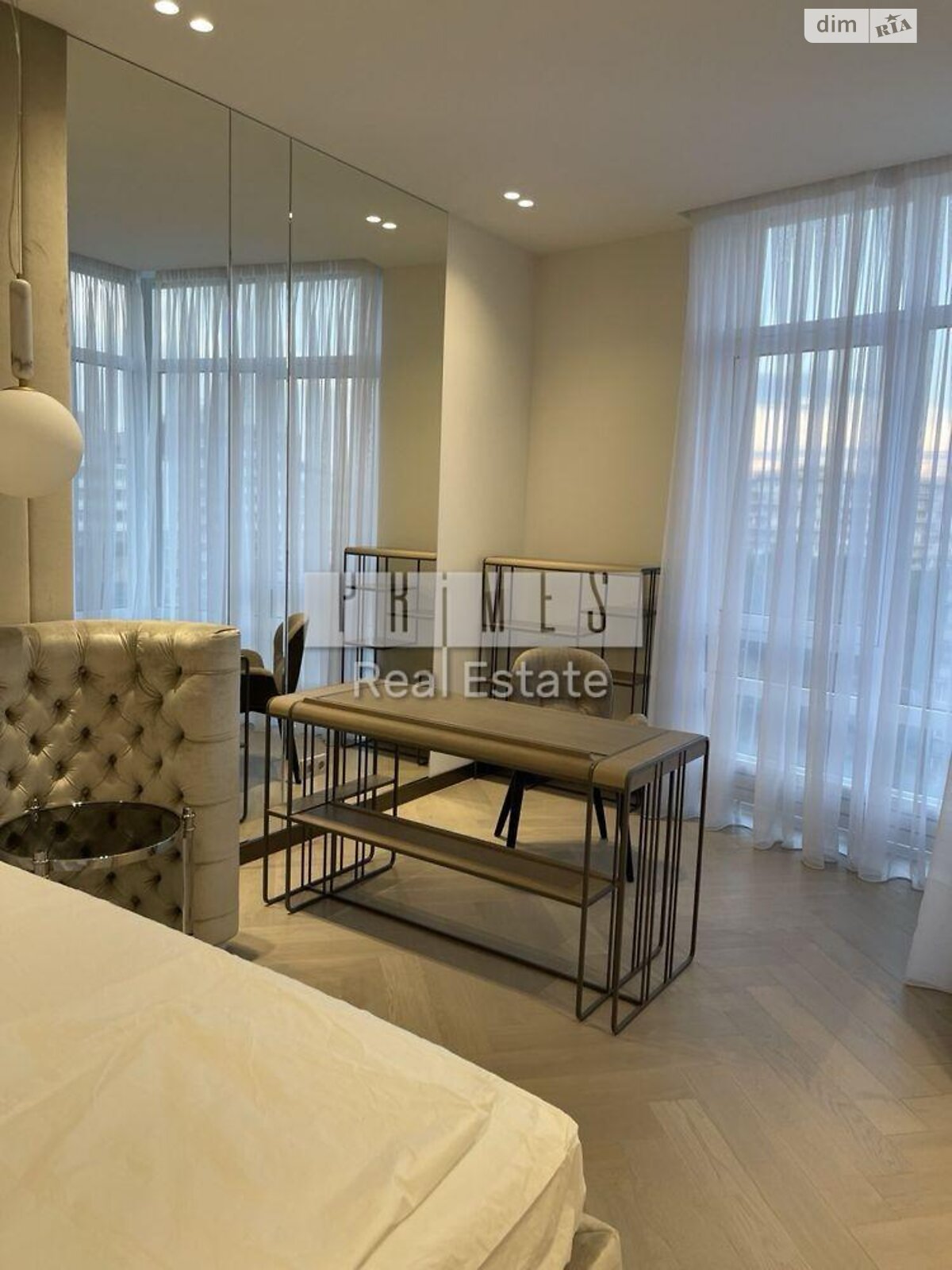 трехкомнатная квартира в Киеве, район Саперное Поле, на ул. Саперное Поле 5 в аренду на долгий срок помесячно фото 1 трехкомнатная квартира в Киеве, район Саперное Поле, на ул. Саперное Поле 5 в аренду на долгий срок помесячно фото 1