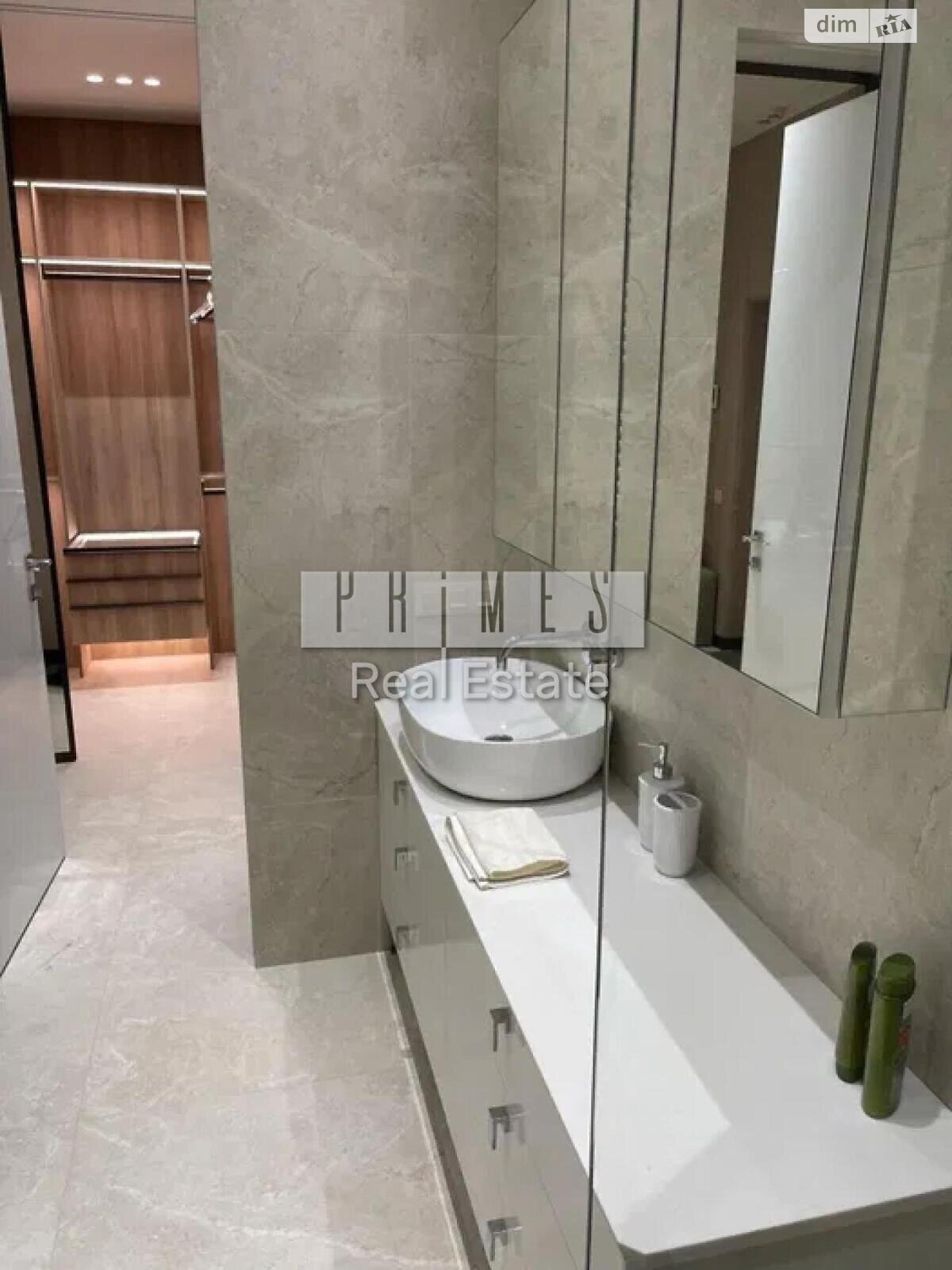 трехкомнатная квартира в Киеве, район Саперное Поле, на ул. Саперное Поле 5 в аренду на долгий срок помесячно фото 1 трехкомнатная квартира в Киеве, район Саперное Поле, на ул. Саперное Поле 5 в аренду на долгий срок помесячно фото 1