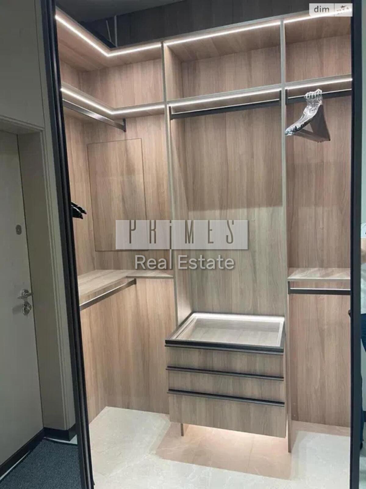 трехкомнатная квартира в Киеве, район Саперное Поле, на ул. Саперное Поле 5 в аренду на долгий срок помесячно фото 1 трехкомнатная квартира в Киеве, район Саперное Поле, на ул. Саперное Поле 5 в аренду на долгий срок помесячно фото 1