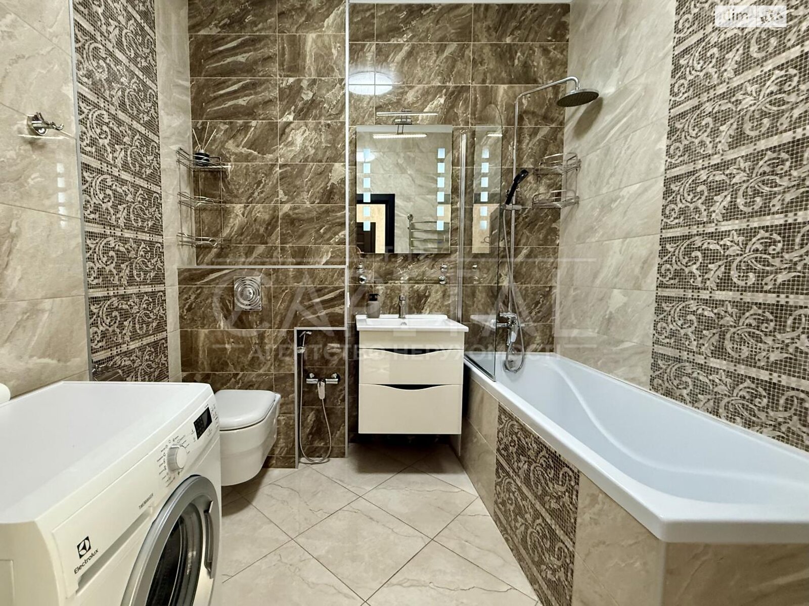 однокомнатная квартира в Киеве, на ул. Саперное Поле 14/55 в аренду на долгий срок помесячно фото 1 однокомнатная квартира в Киеве, на ул. Саперное Поле 14/55 в аренду на долгий срок помесячно фото 1