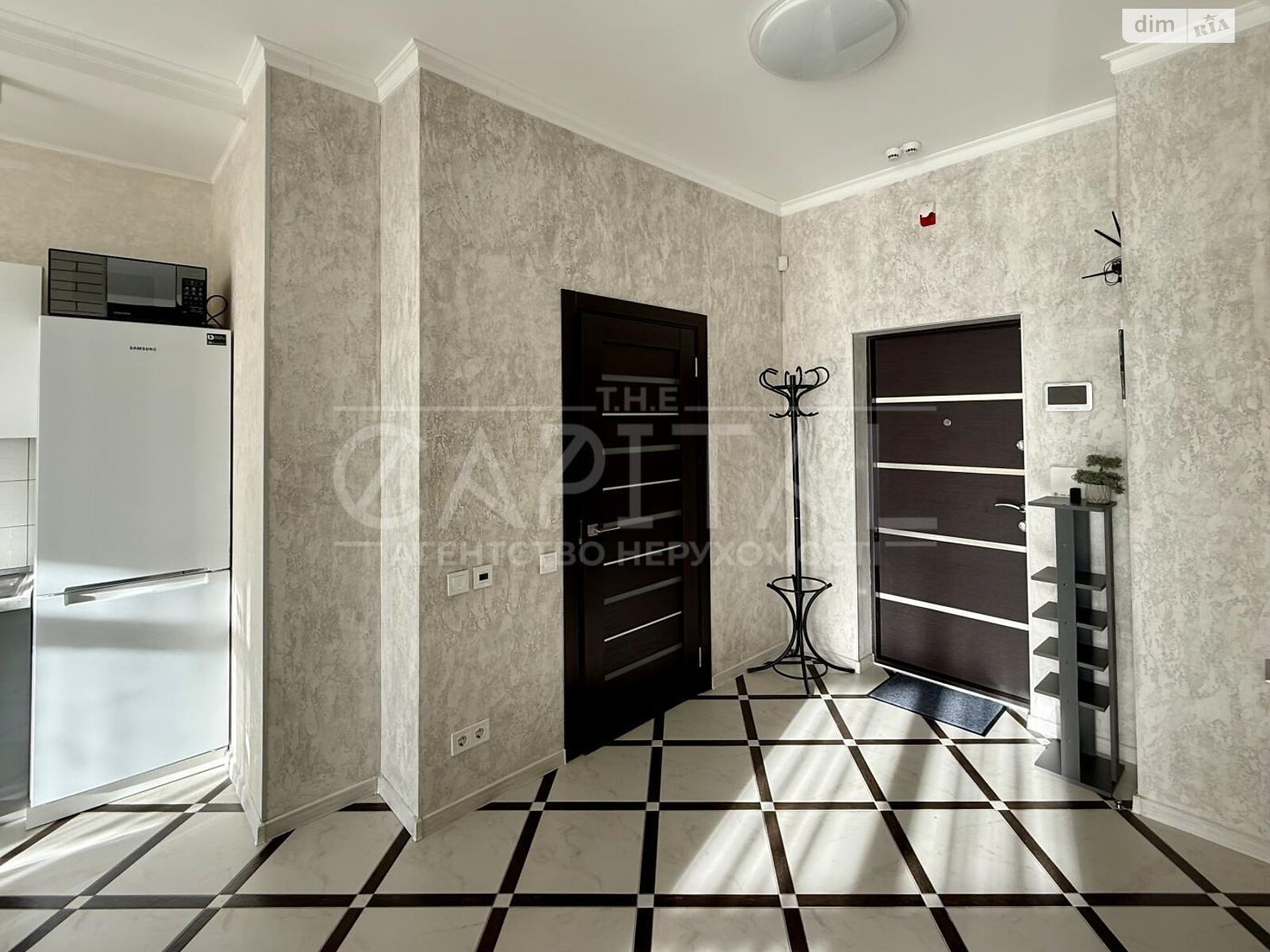 однокомнатная квартира в Киеве, на ул. Саперное Поле 14/55 в аренду на долгий срок помесячно фото 1 однокомнатная квартира в Киеве, на ул. Саперное Поле 14/55 в аренду на долгий срок помесячно фото 1