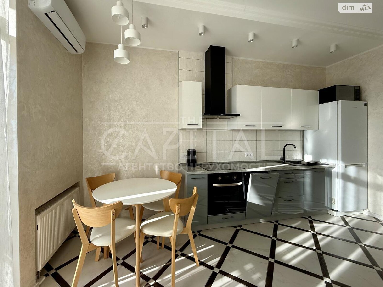 однокомнатная квартира в Киеве, на ул. Саперное Поле 14/55 в аренду на долгий срок помесячно фото 1 однокомнатная квартира в Киеве, на ул. Саперное Поле 14/55 в аренду на долгий срок помесячно фото 1