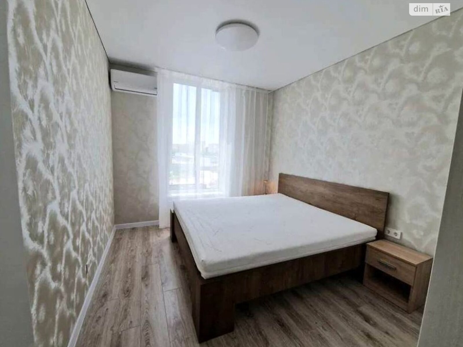 однокімнатна квартира в Києві, на вул. Родини Кістяківських 6 в довготривалу оренду помісячно фото 1 однокімнатна квартира в Києві, на вул. Родини Кістяківських 6 в довготривалу оренду помісячно фото 1