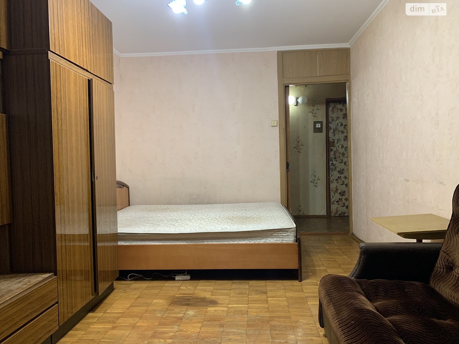 однокімнатна квартира в Києві, район Північно-Броварський Масив, на вул. Князя Романа Мстиславича 4 в довготривалу оренду помісячно фото 1 однокімнатна квартира в Києві, район Північно-Броварський Масив, на вул. Князя Романа Мстиславича 4 в довготривалу оренду помісячно фото 1