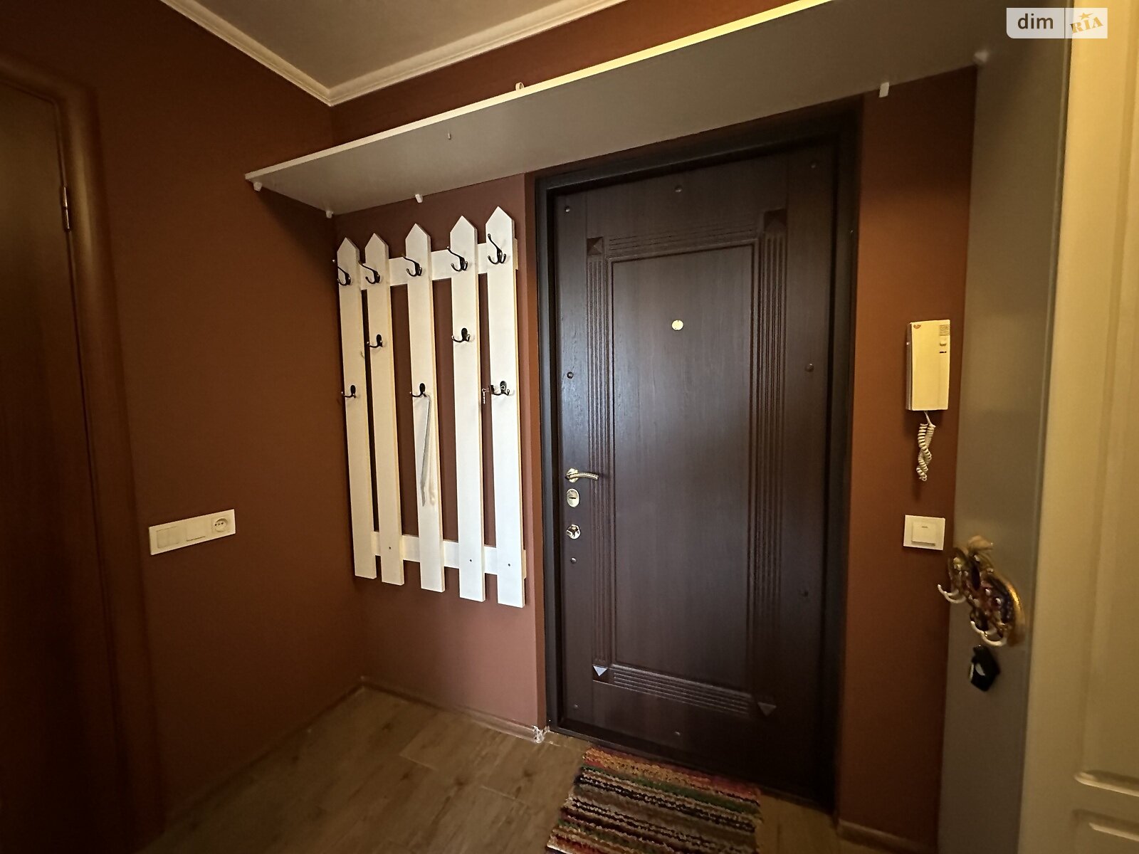 двокімнатна квартира в Києві, район Дніпровський, на вул. Князя Романа Мстиславича 12 в довготривалу оренду помісячно фото 1 двокімнатна квартира в Києві, район Дніпровський, на вул. Князя Романа Мстиславича 12 в довготривалу оренду помісячно фото 1