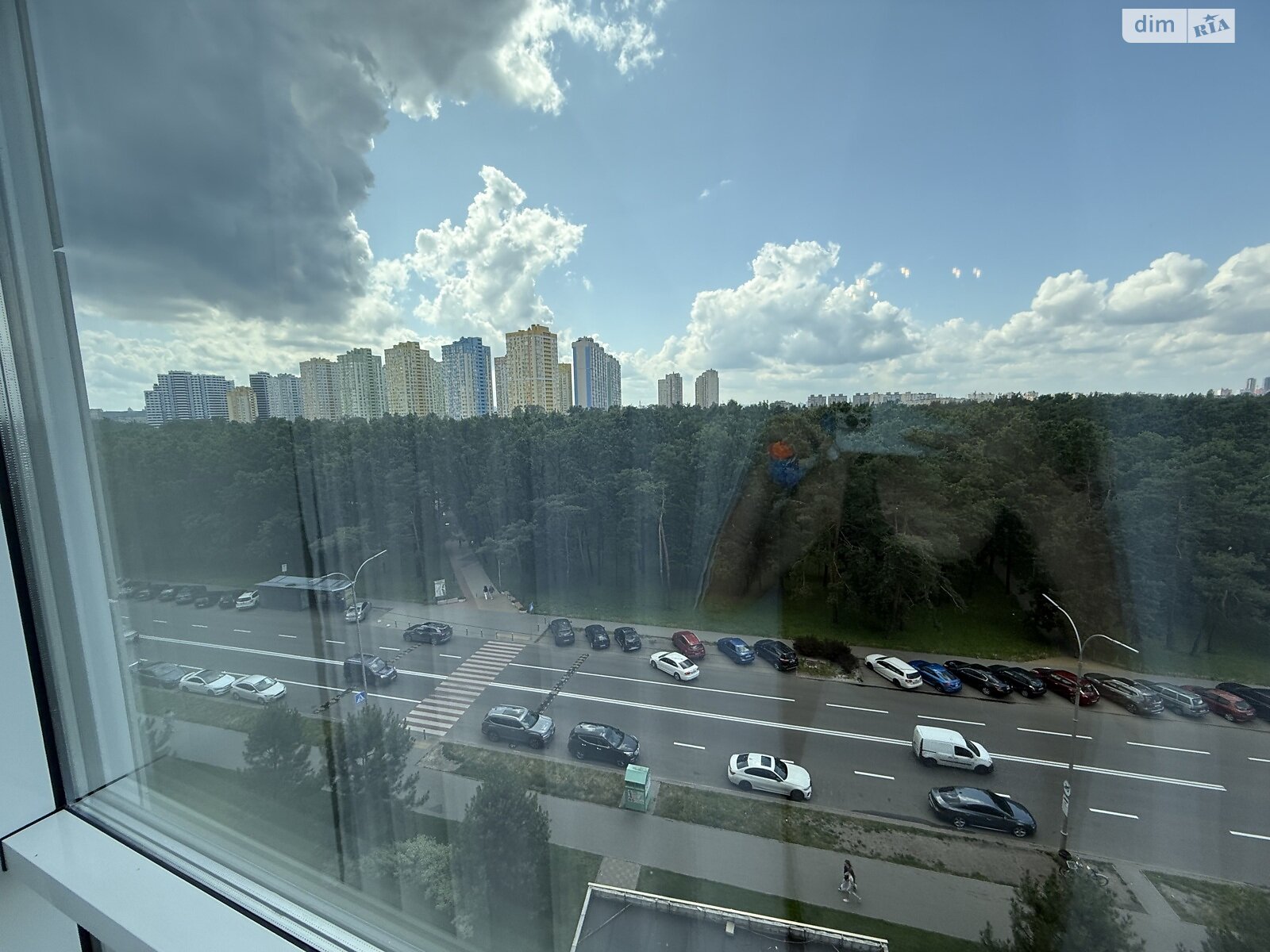 однокімнатна квартира в Києві, район Північно-Броварський Масив, на вул. Князя Романа Мстиславича 28, кв. 237 в довготривалу оренду помісячно фото 1 однокімнатна квартира в Києві, район Північно-Броварський Масив, на вул. Князя Романа Мстиславича 28, кв. 237 в довготривалу оренду помісячно фото 1