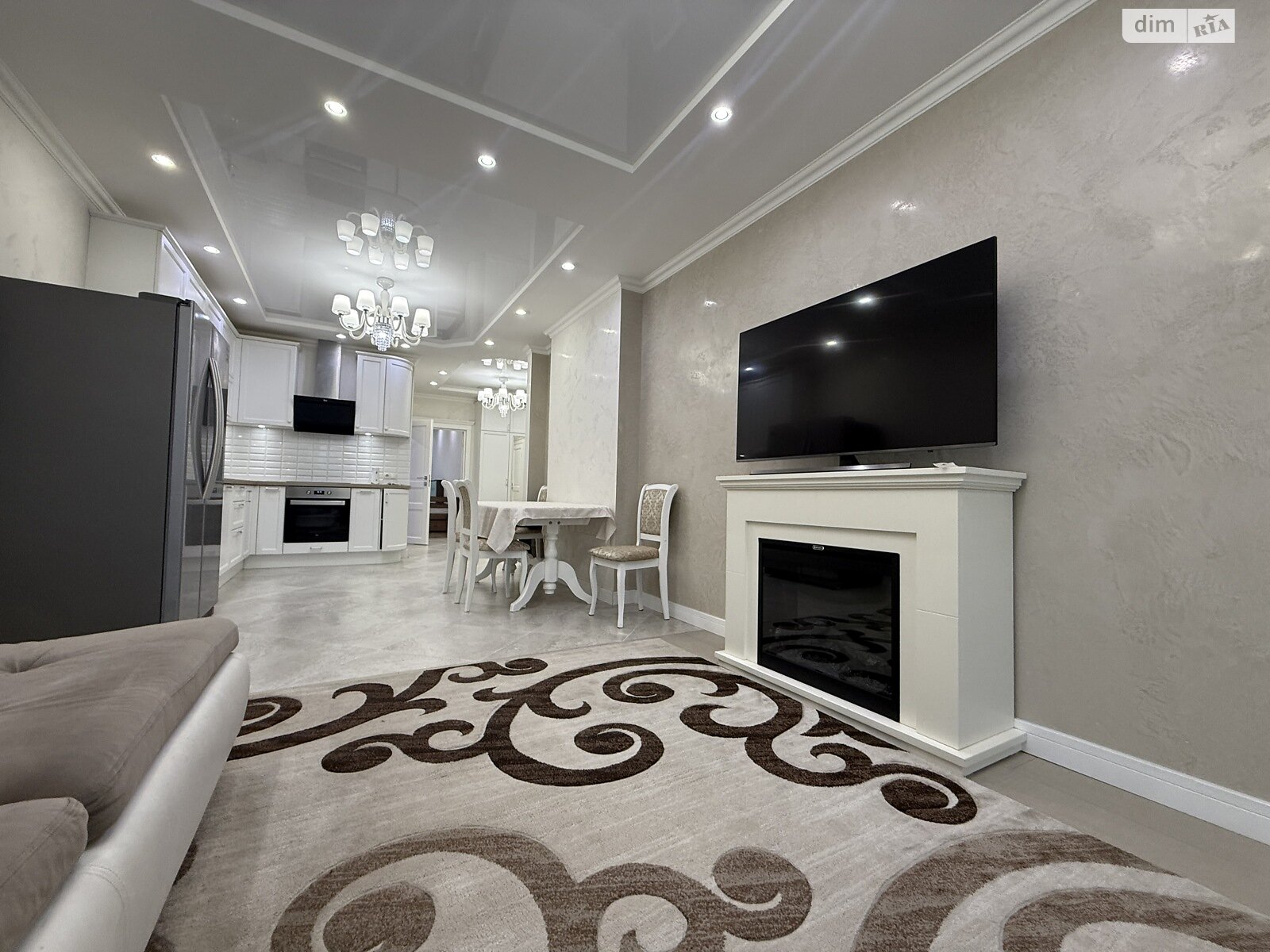 двухкомнатная квартира в Киеве, район Северно-Броварский Масив, на ул. Князя Романа Мстиславича 28 в аренду на долгий срок помесячно фото 1 двухкомнатная квартира в Киеве, район Северно-Броварский Масив, на ул. Князя Романа Мстиславича 28 в аренду на долгий срок помесячно фото 1