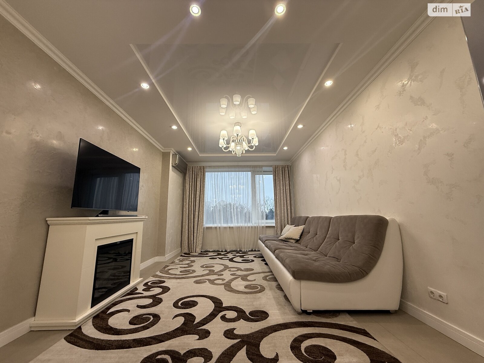 двухкомнатная квартира в Киеве, район Северно-Броварский Масив, на ул. Князя Романа Мстиславича 28 в аренду на долгий срок помесячно фото 1 двухкомнатная квартира в Киеве, район Северно-Броварский Масив, на ул. Князя Романа Мстиславича 28 в аренду на долгий срок помесячно фото 1