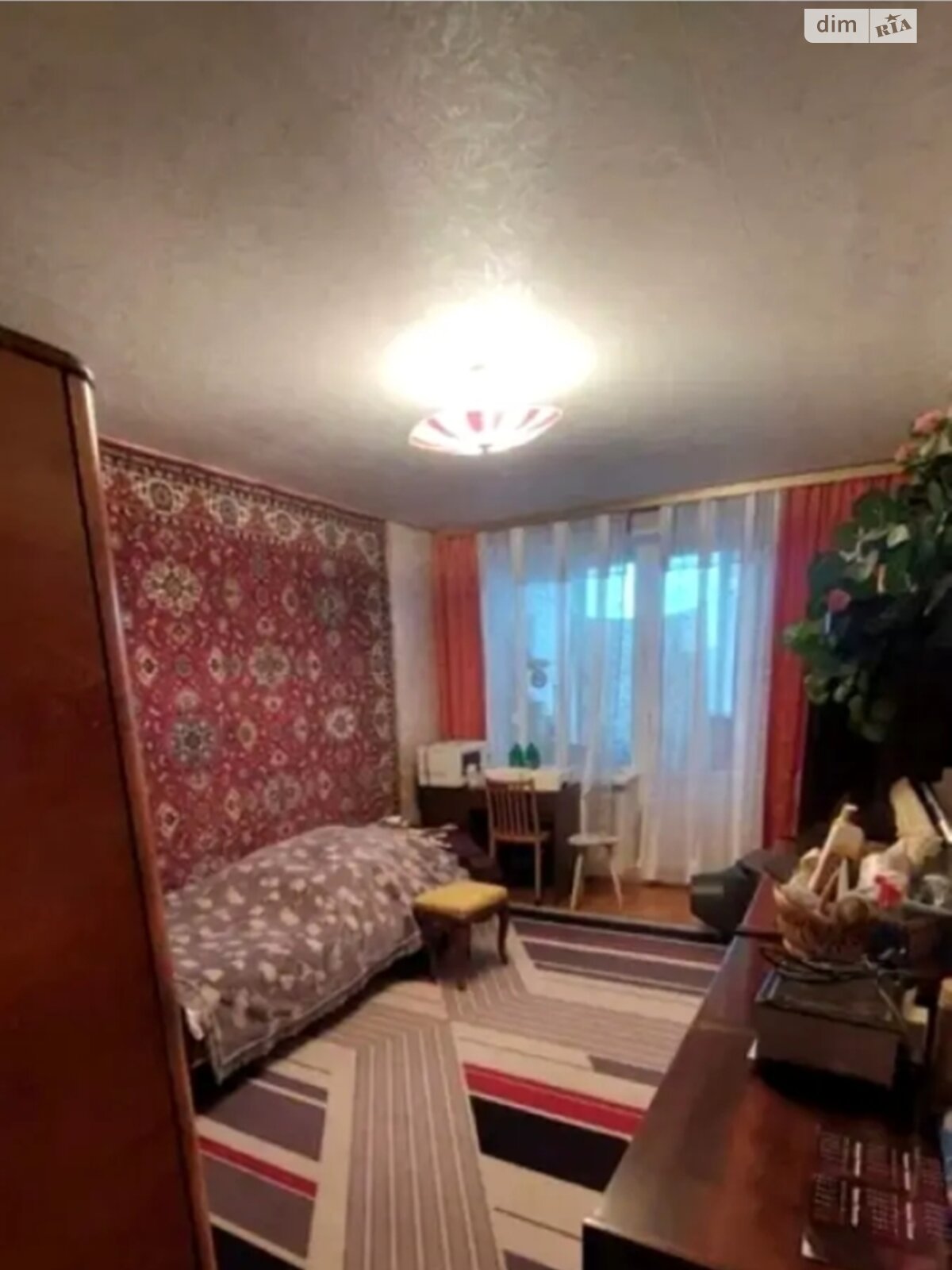 трехкомнатная квартира в Киеве, район Северно-Броварский Масив, на ул. Князя Романа Мстиславича 12 в аренду на долгий срок помесячно фото 1 трехкомнатная квартира в Киеве, район Северно-Броварский Масив, на ул. Князя Романа Мстиславича 12 в аренду на долгий срок помесячно фото 1