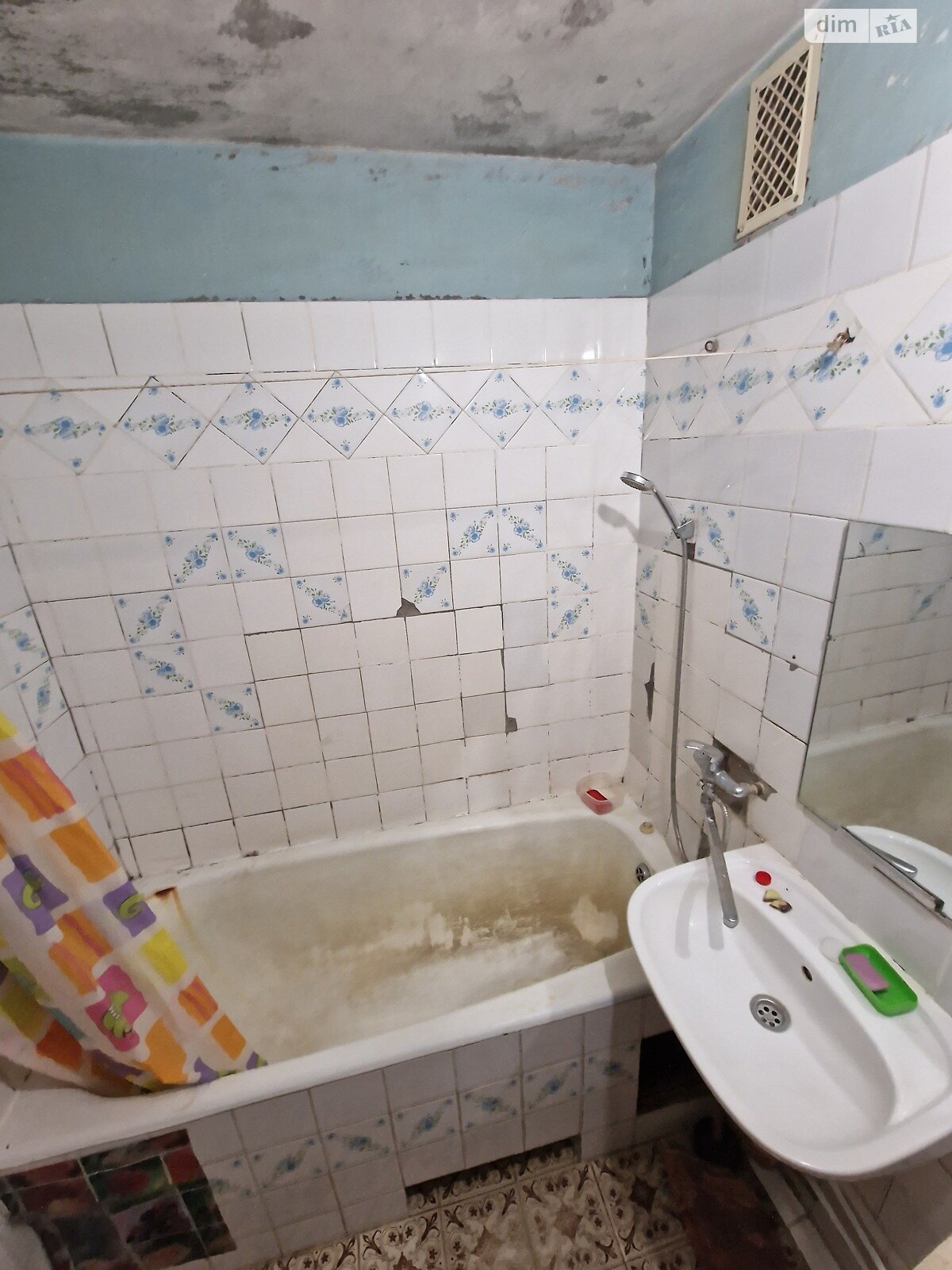 чотирикімнатна квартира в Києві, район Північно-Броварський Масив, на вул. Миропільська 37, кв. 23 в довготривалу оренду помісячно фото 1 чотирикімнатна квартира в Києві, район Північно-Броварський Масив, на вул. Миропільська 37, кв. 23 в довготривалу оренду помісячно фото 1
