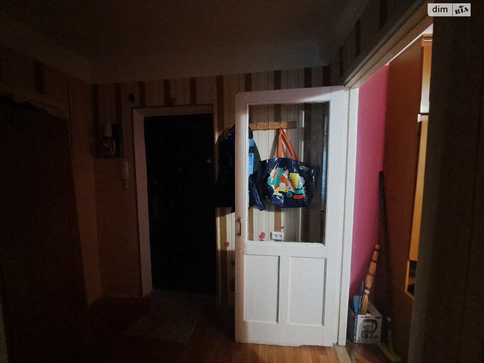 однокомнатная квартира в Киеве, район Шевченковский, на ул. Мрии в аренду на долгий срок помесячно фото 1 однокомнатная квартира в Киеве, район Шевченковский, на ул. Мрии в аренду на долгий срок помесячно фото 1