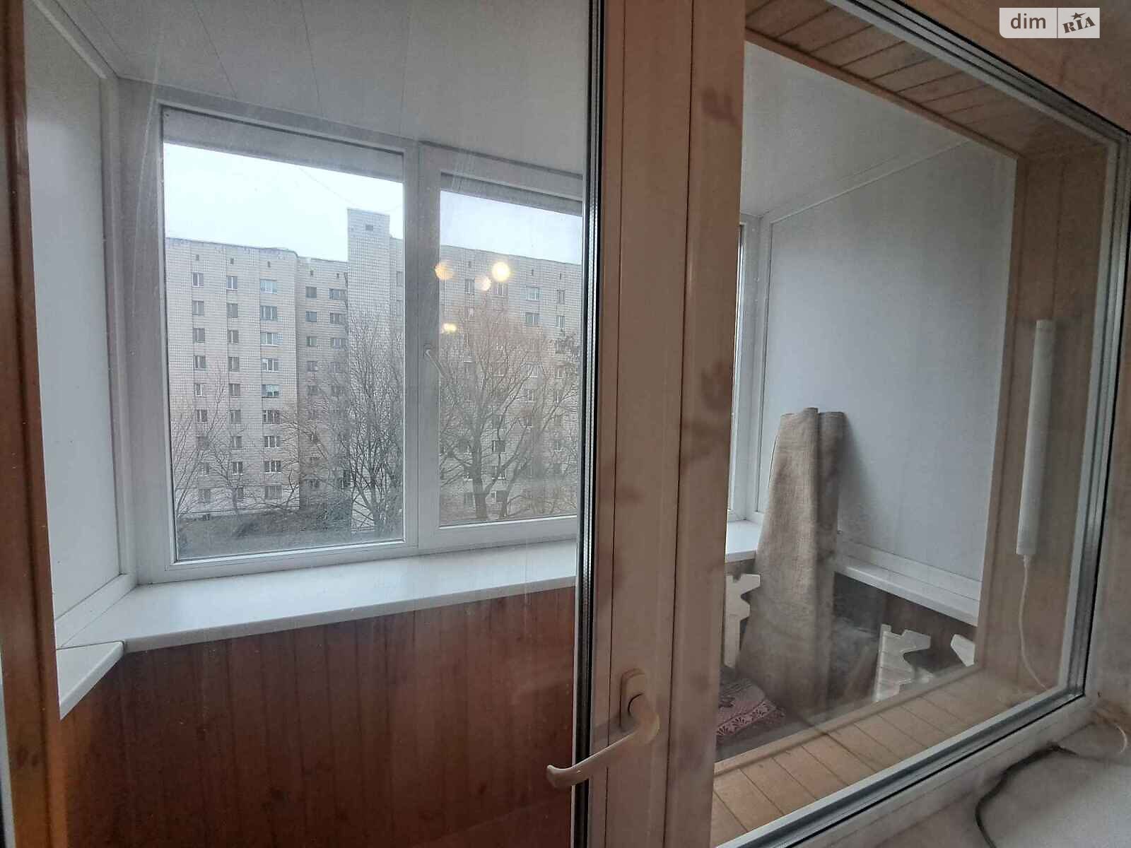 однокомнатная квартира в Киеве, район Шевченковский, на ул. Мрии в аренду на долгий срок помесячно фото 1 однокомнатная квартира в Киеве, район Шевченковский, на ул. Мрии в аренду на долгий срок помесячно фото 1
