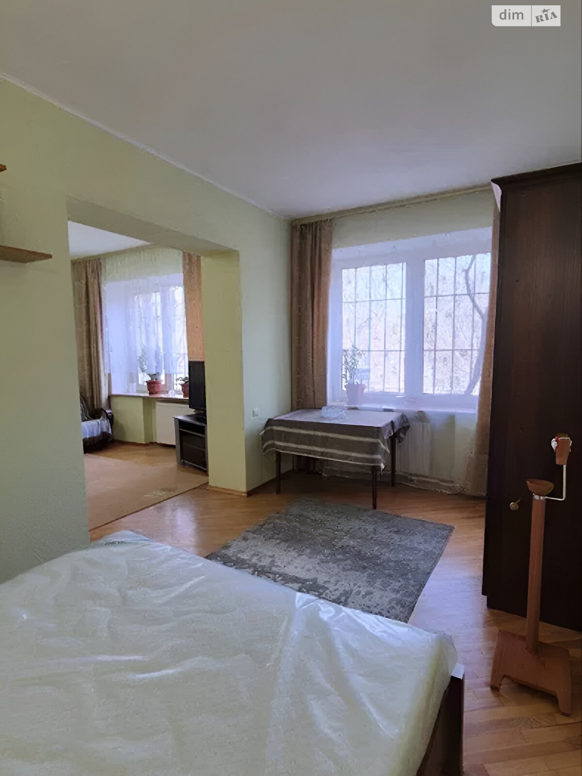 трикімнатна квартира в Києві, район Шевченківський, на пров. Артилерійський 13 в довготривалу оренду помісячно фото 1 трикімнатна квартира в Києві, район Шевченківський, на пров. Артилерійський 13 в довготривалу оренду помісячно фото 1