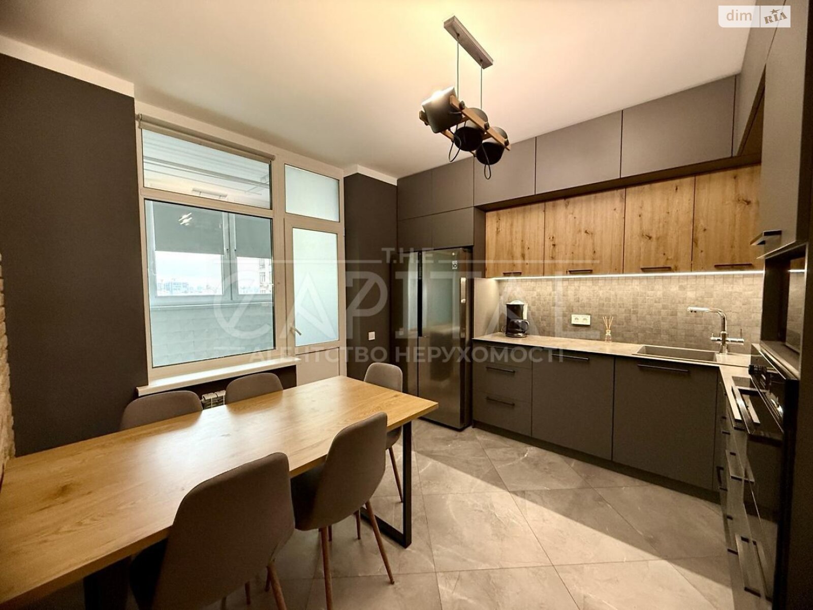 трехкомнатная квартира в Киеве, район Шевченковский, на ул. Авиаконструктора Игоря Сикорского 4В в аренду на долгий срок помесячно фото 1