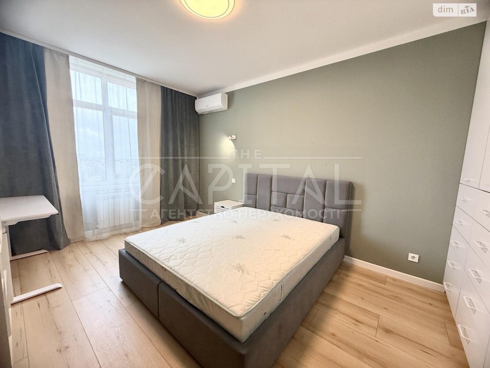 трехкомнатная квартира в Киеве, район Шевченковский, на ул. Авиаконструктора Игоря Сикорского 4В в аренду на долгий срок помесячно фото 1