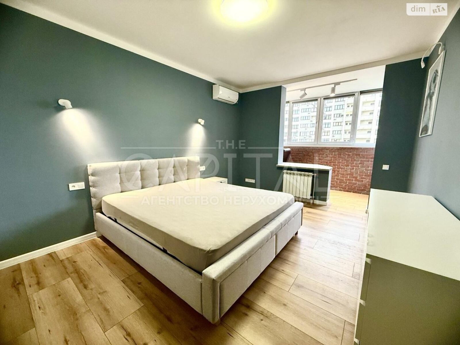 трехкомнатная квартира в Киеве, район Шевченковский, на ул. Авиаконструктора Игоря Сикорского 4В в аренду на долгий срок помесячно фото 1