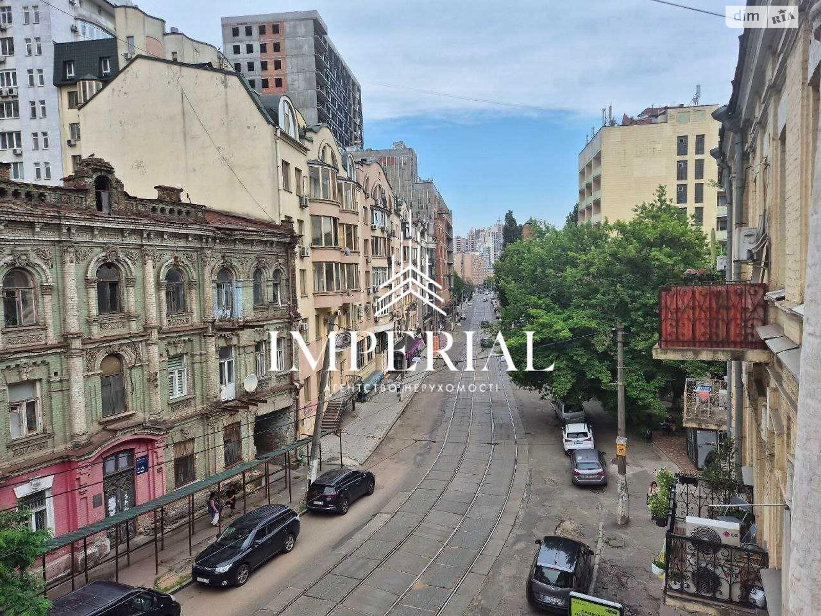 четырехкомнатная квартира в Киеве, район Шевченковский, на ул. Дмитриевская 35А в аренду на долгий срок помесячно фото 1 четырехкомнатная квартира в Киеве, район Шевченковский, на ул. Дмитриевская 35А в аренду на долгий срок помесячно фото 1