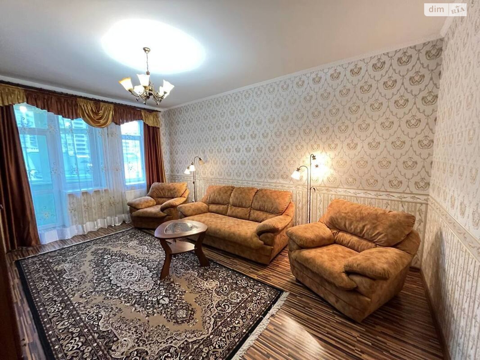 двухкомнатная квартира в Киеве, район Шевченковский, на ул. Дмитриевская 52Б в аренду на долгий срок помесячно фото 1