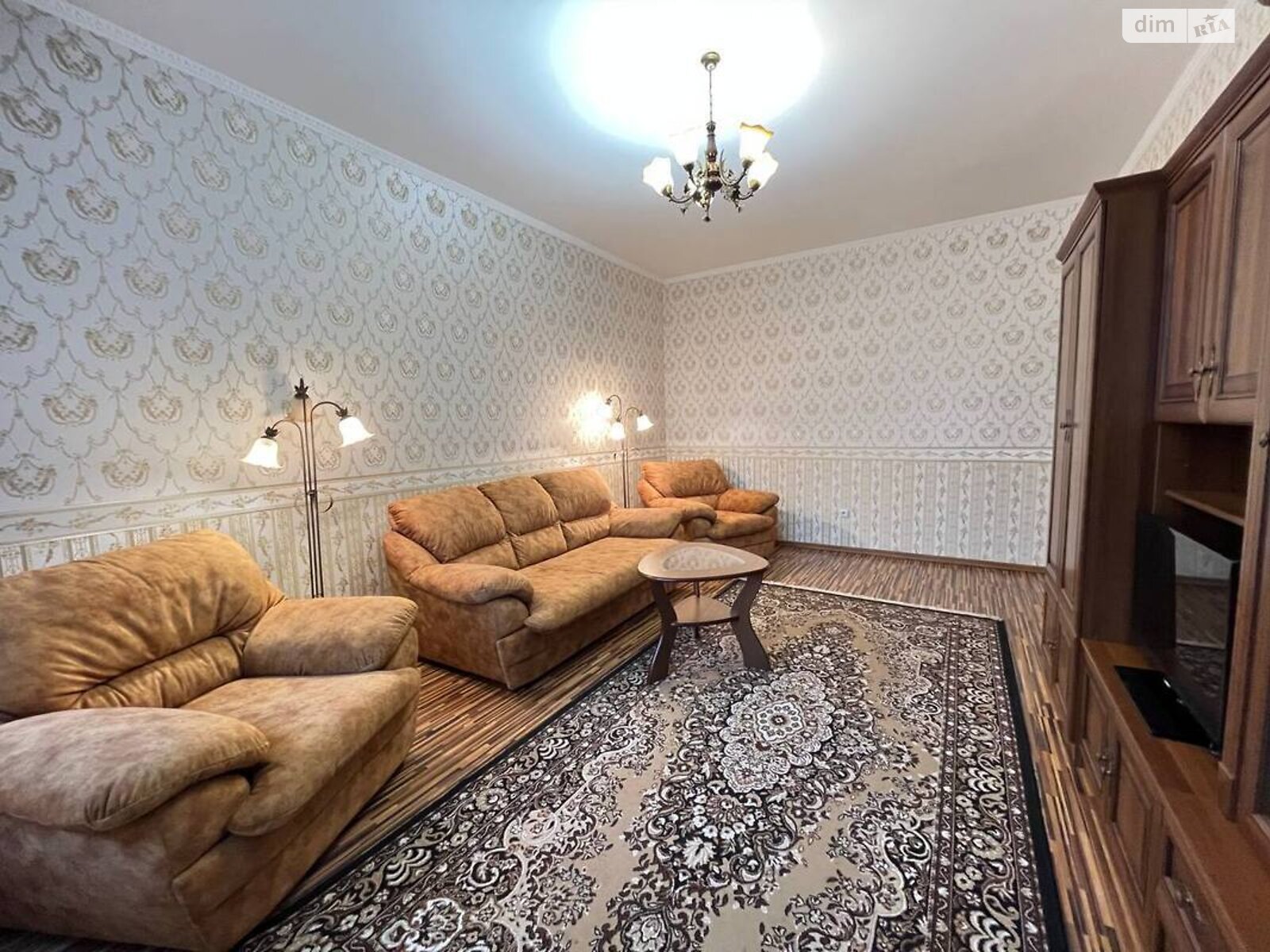 двухкомнатная квартира в Киеве, район Шевченковский, на ул. Дмитриевская 52Б в аренду на долгий срок помесячно фото 1