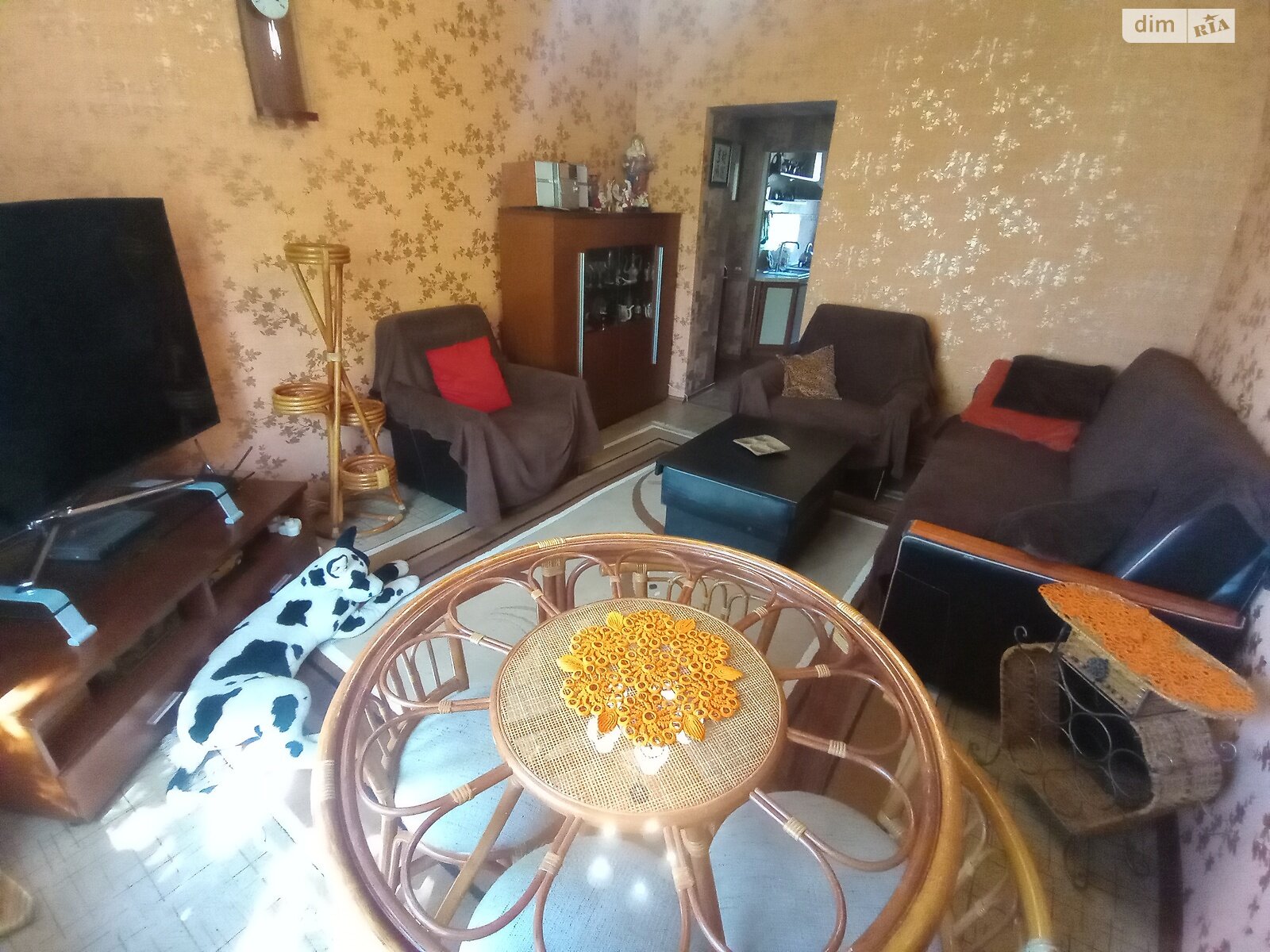 трикімнатна квартира в Києві, район Шевченківський, на вул. Довнар-Запольського 1 в довготривалу оренду помісячно фото 1 трикімнатна квартира в Києві, район Шевченківський, на вул. Довнар-Запольського 1 в довготривалу оренду помісячно фото 1