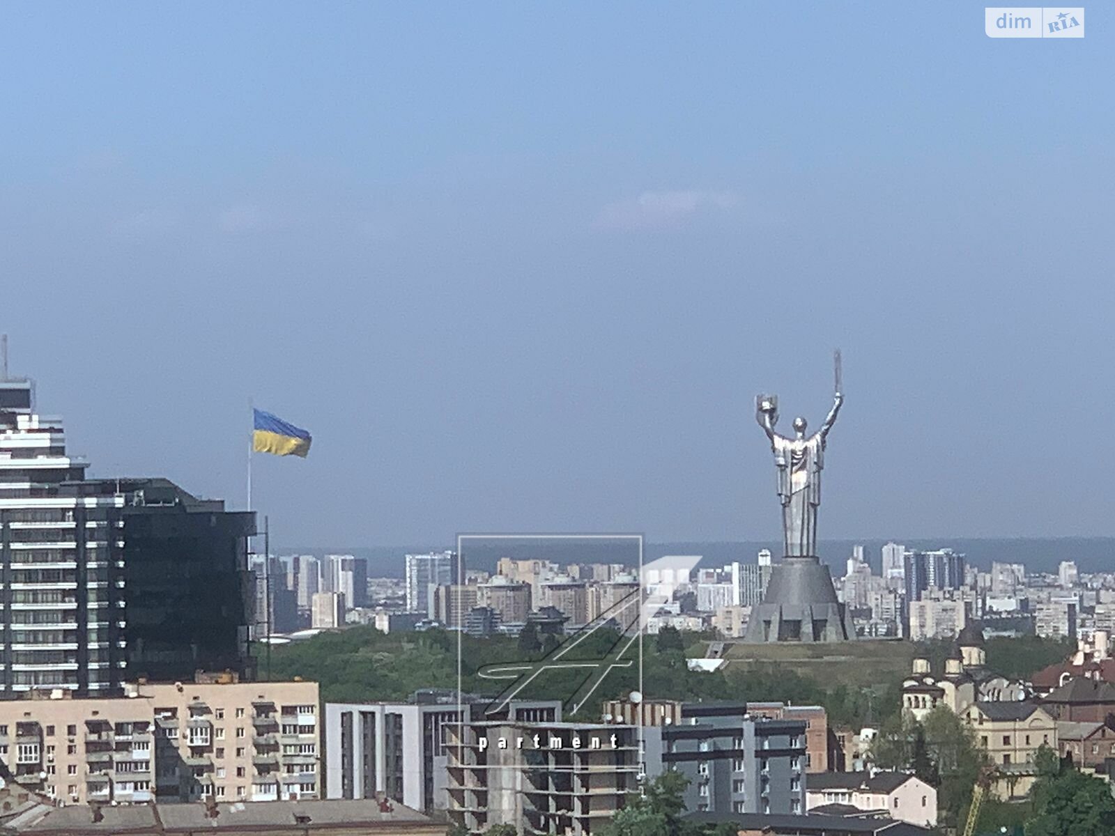 двокімнатна квартира в Києві, район Печерський, на вул. Андрія Верхогляда 2А в довготривалу оренду помісячно фото 1