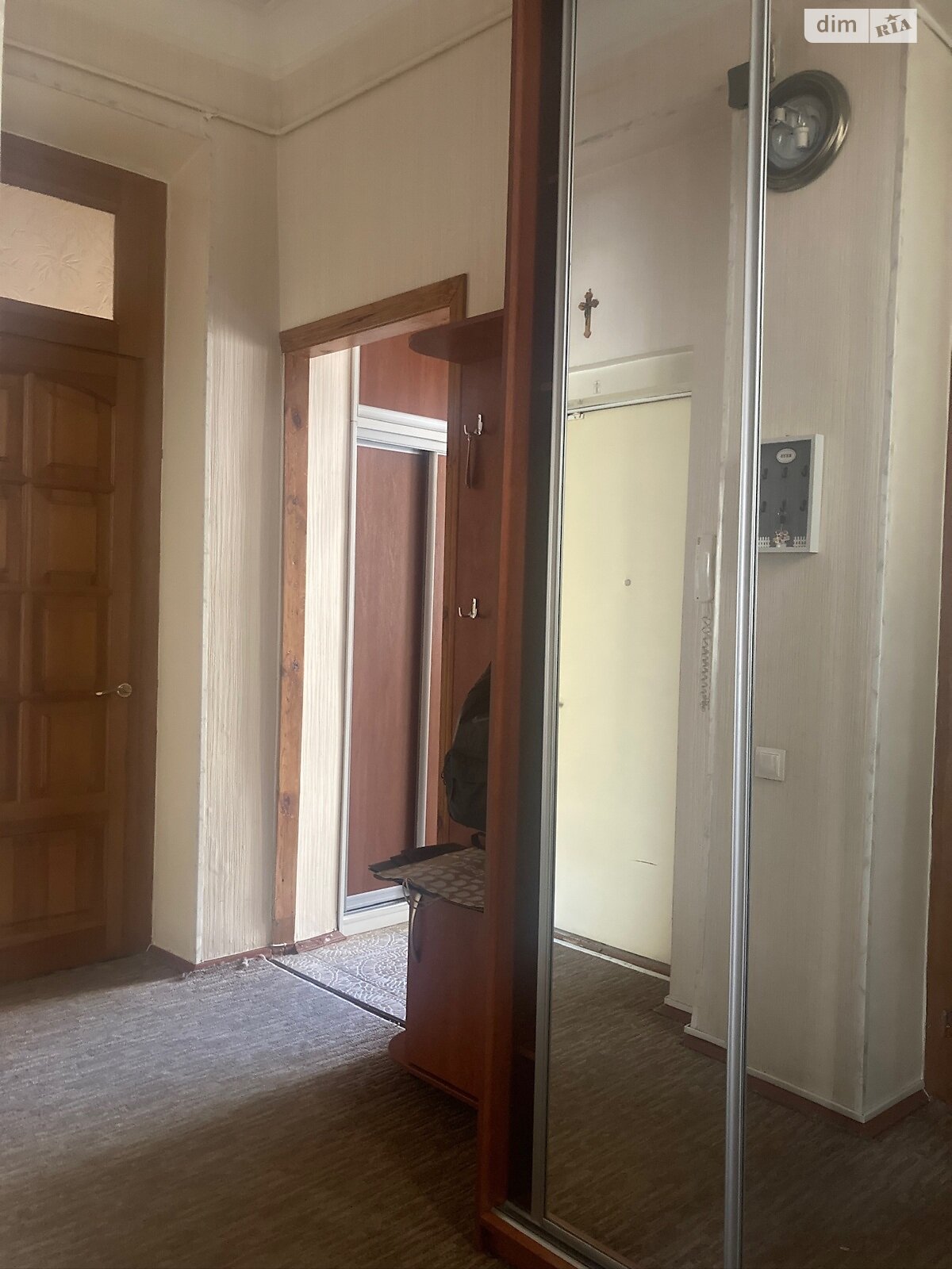трикімнатна квартира в Києві, район Шевченківський, на вул. Гетьмана Павла Скоропадського 16/1 в довготривалу оренду помісячно фото 1 трикімнатна квартира в Києві, район Шевченківський, на вул. Гетьмана Павла Скоропадського 16/1 в довготривалу оренду помісячно фото 1