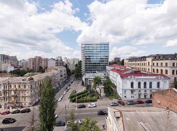 четырехкомнатная квартира с мебелью в Киеве, район Шевченковский, на ул. Гоголевская 14 в аренду на долгий срок помесячно фото 1 четырехкомнатная квартира с мебелью в Киеве, район Шевченковский, на ул. Гоголевская 14 в аренду на долгий срок помесячно фото 1