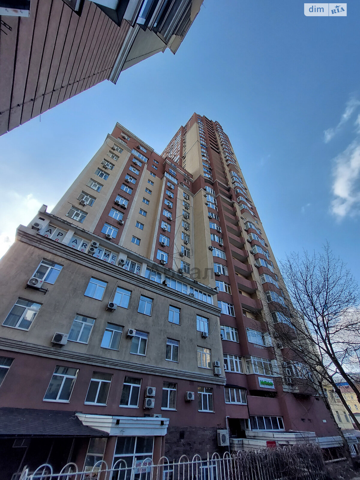 двухкомнатная квартира в Киеве, район Шевченковский, на ул. Жилянская 118 в аренду на долгий срок помесячно фото 1