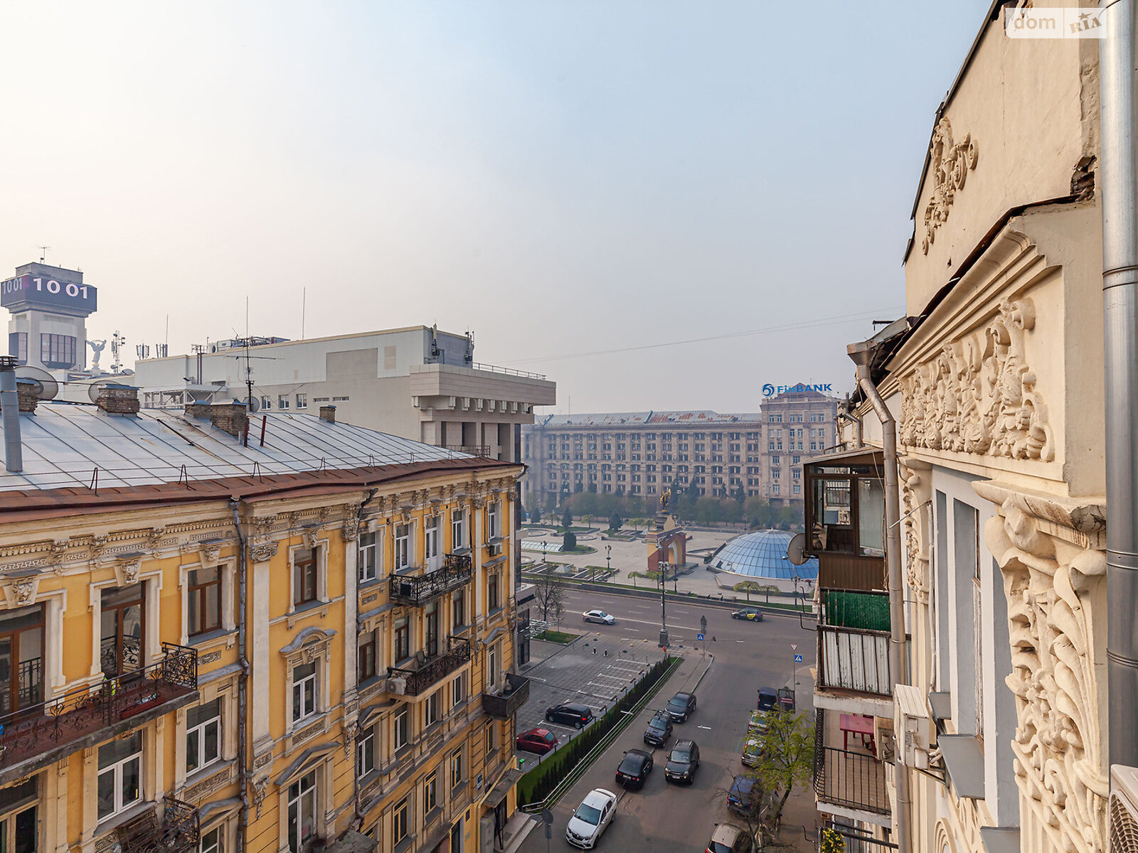 трехкомнатная квартира в Киеве, район Шевченковский, на ул. Костельная 5 в аренду на долгий срок помесячно фото 1