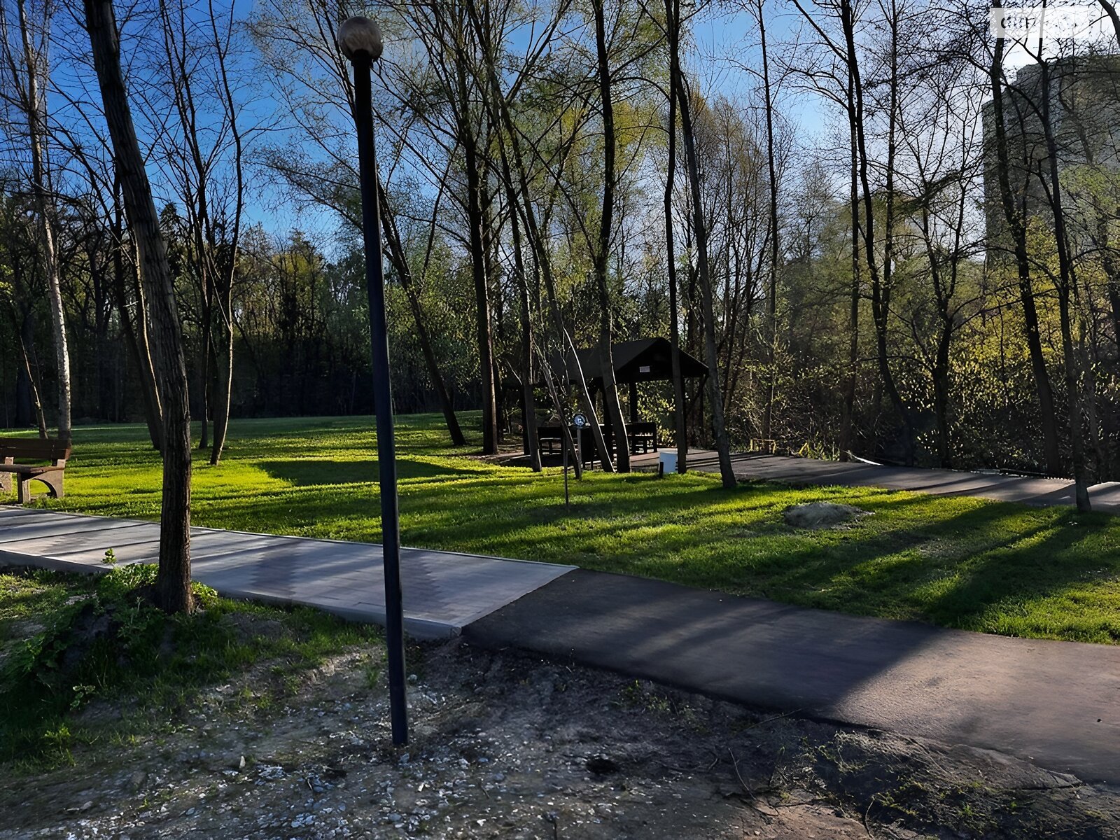 однокімнатна квартира в Києві, район Шевченківський, на вул. Магістральна 33 в довготривалу оренду помісячно фото 1