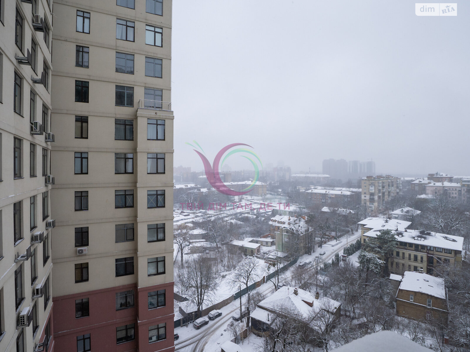 четырехкомнатная квартира в Киеве, район Шевченковский, на ул. Нагорная 16 в аренду на долгий срок помесячно фото 1 четырехкомнатная квартира в Киеве, район Шевченковский, на ул. Нагорная 16 в аренду на долгий срок помесячно фото 1