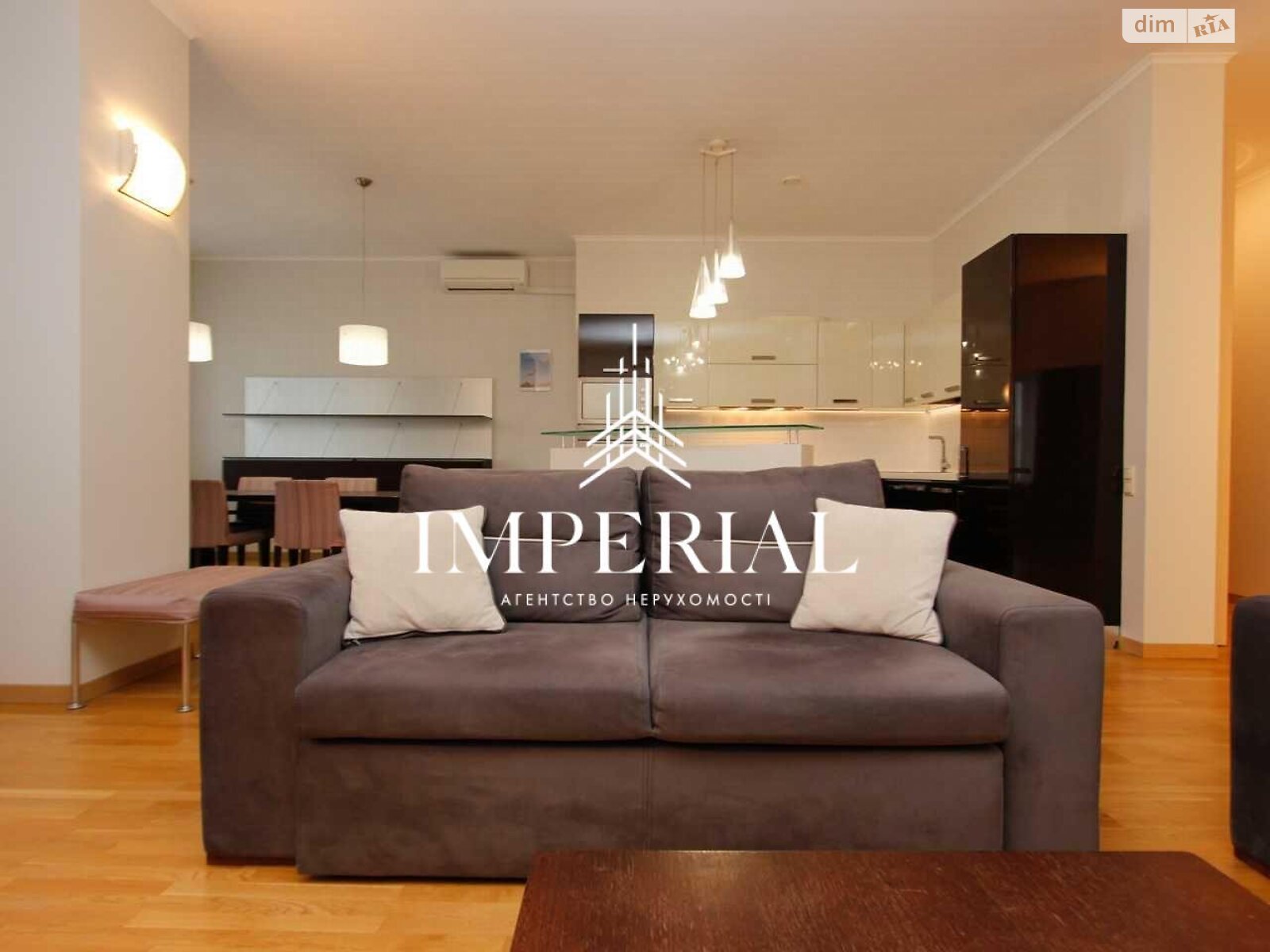 четырехкомнатная квартира в Киеве, район Шевченковский, на ул. Олеся Бабия 13А в аренду на долгий срок помесячно фото 1